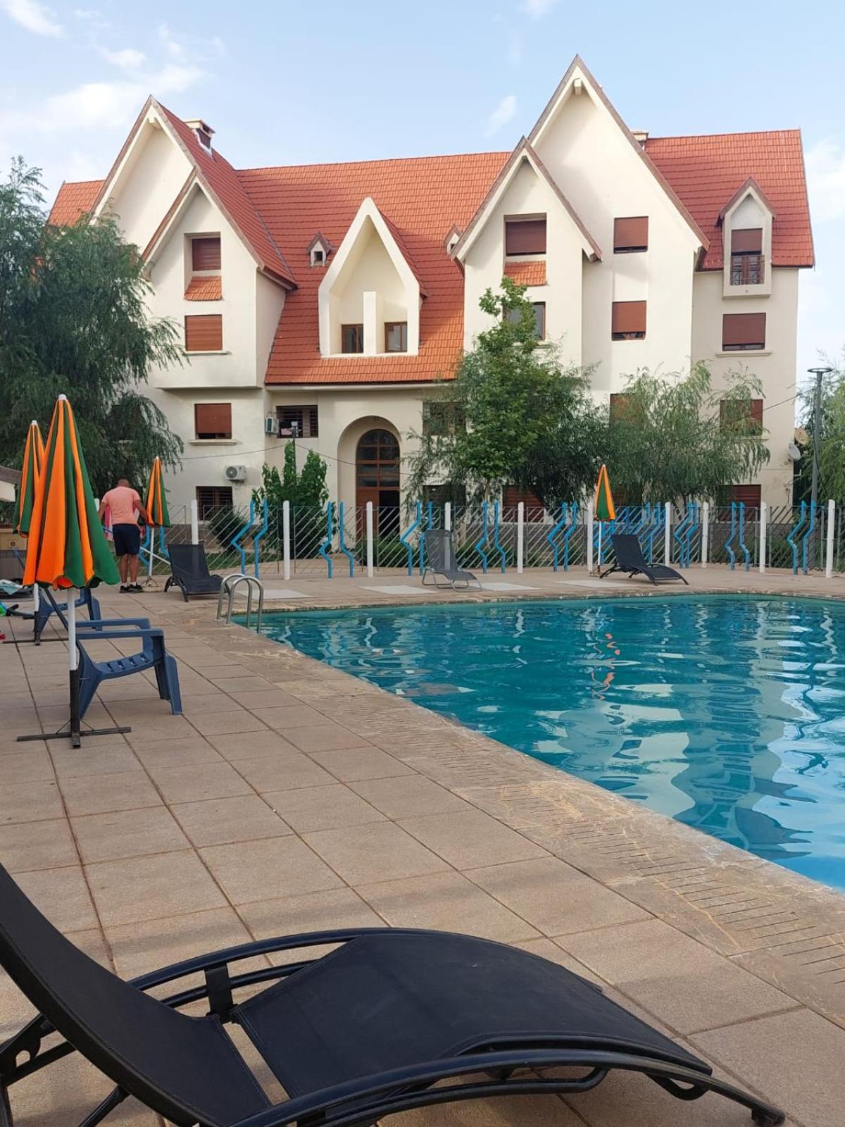 Ifrane apartment with swimming pool view 4
