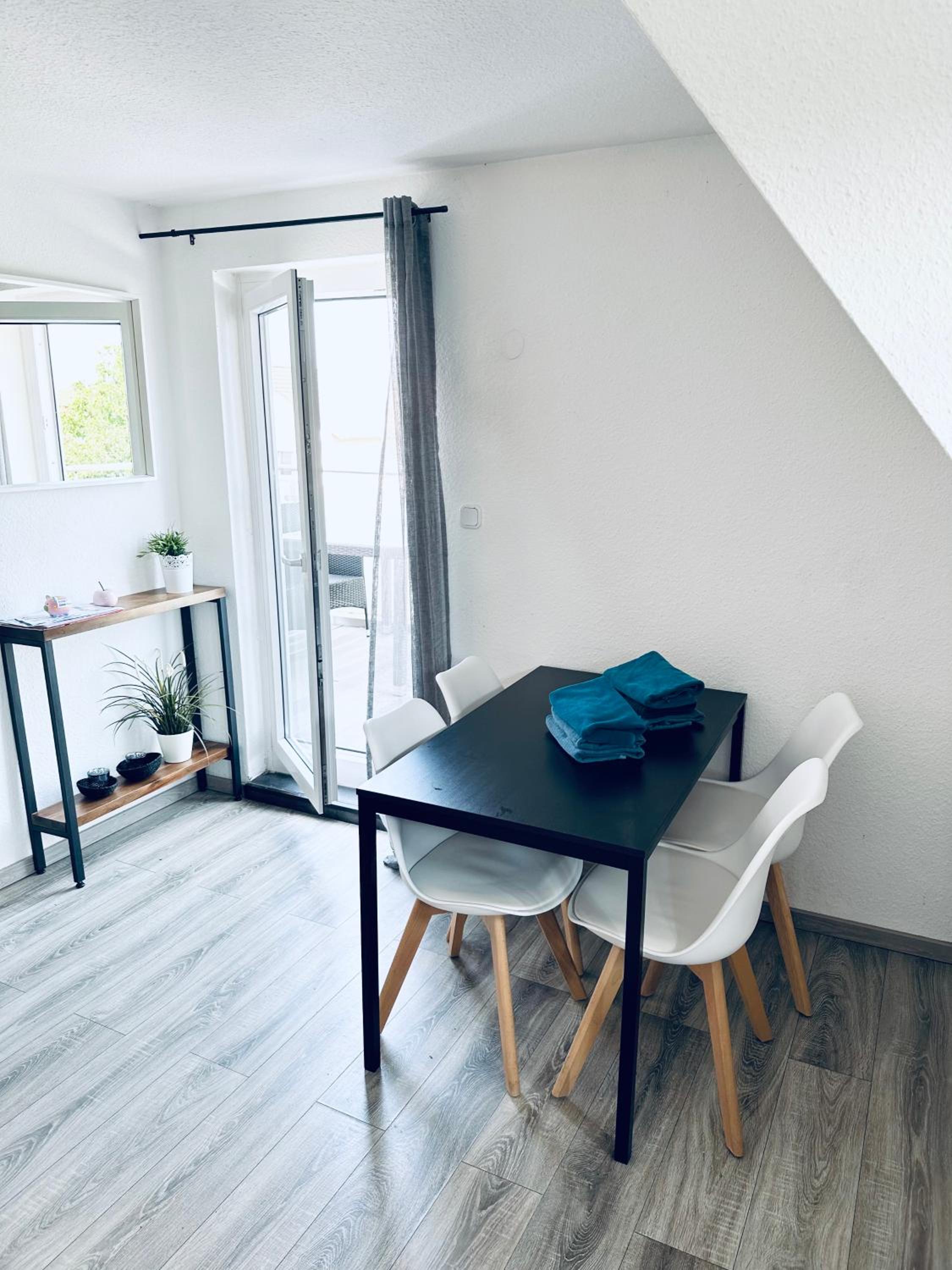 Ferienwohnung mit Balkon in Calden