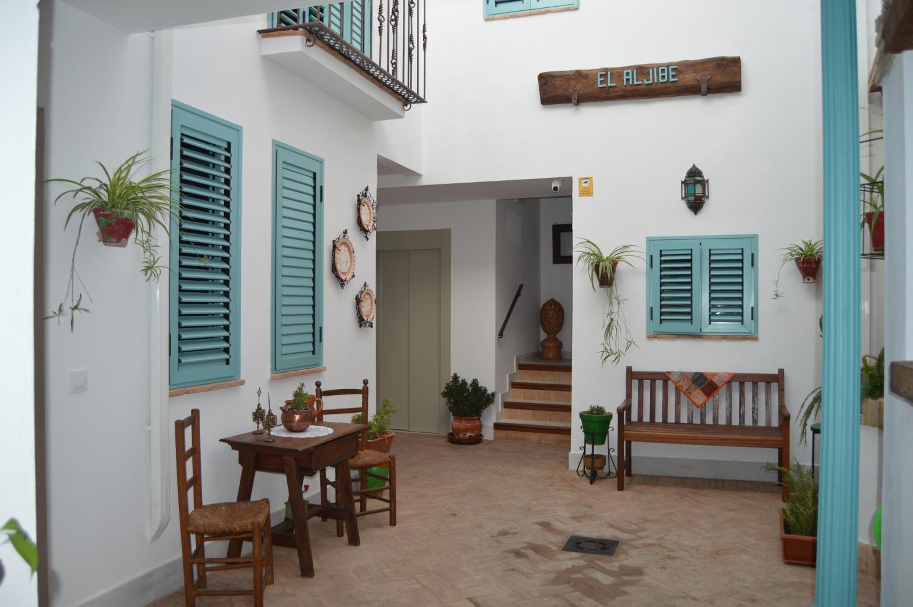 Apartamentos El Aljibe Relax Tourist Cordoba