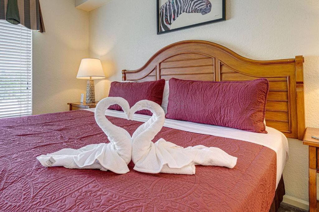 Exquisite 3 Bdr Condo Minutes to Disney