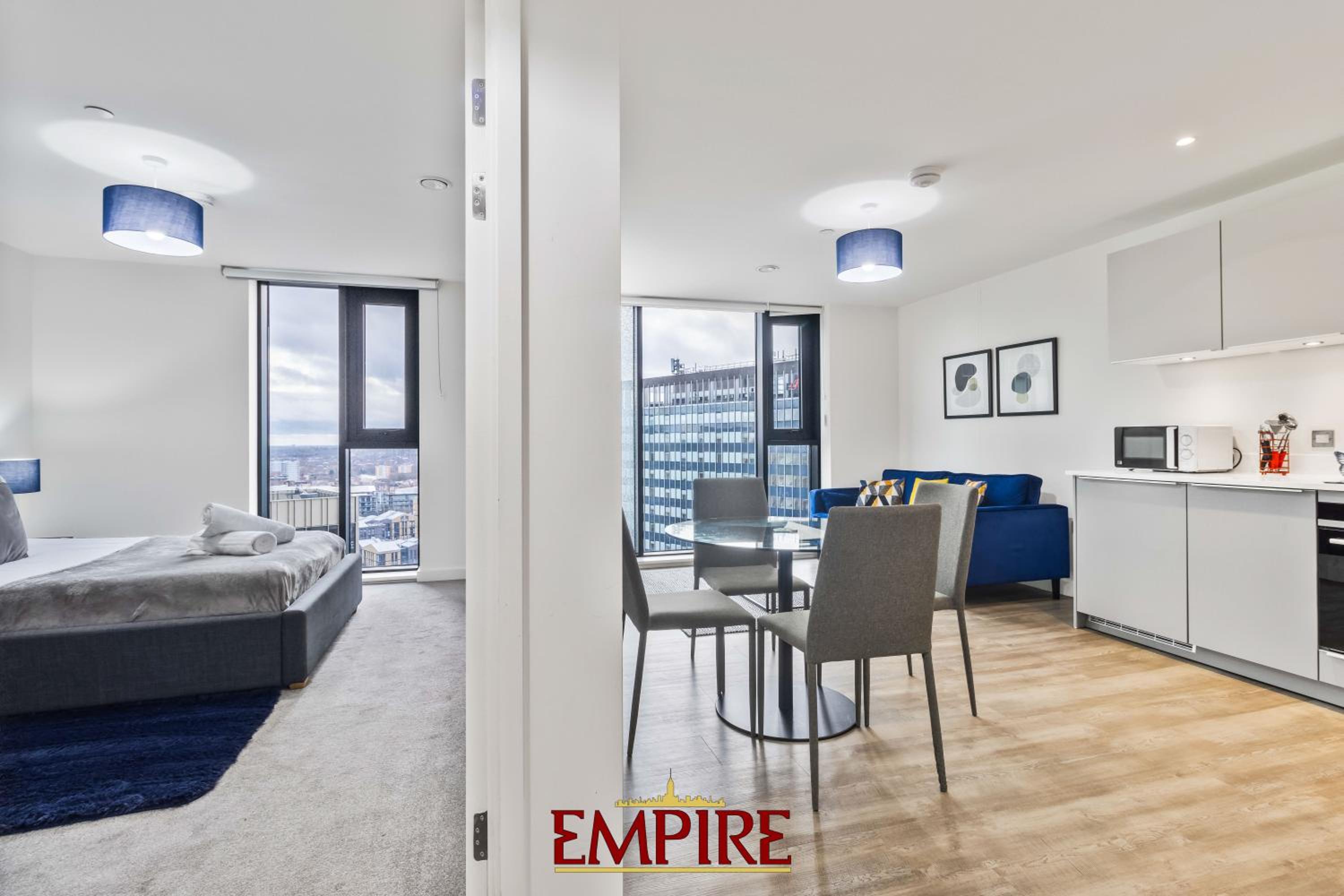 Lovely One Bedroom Apartment Broad Street!
