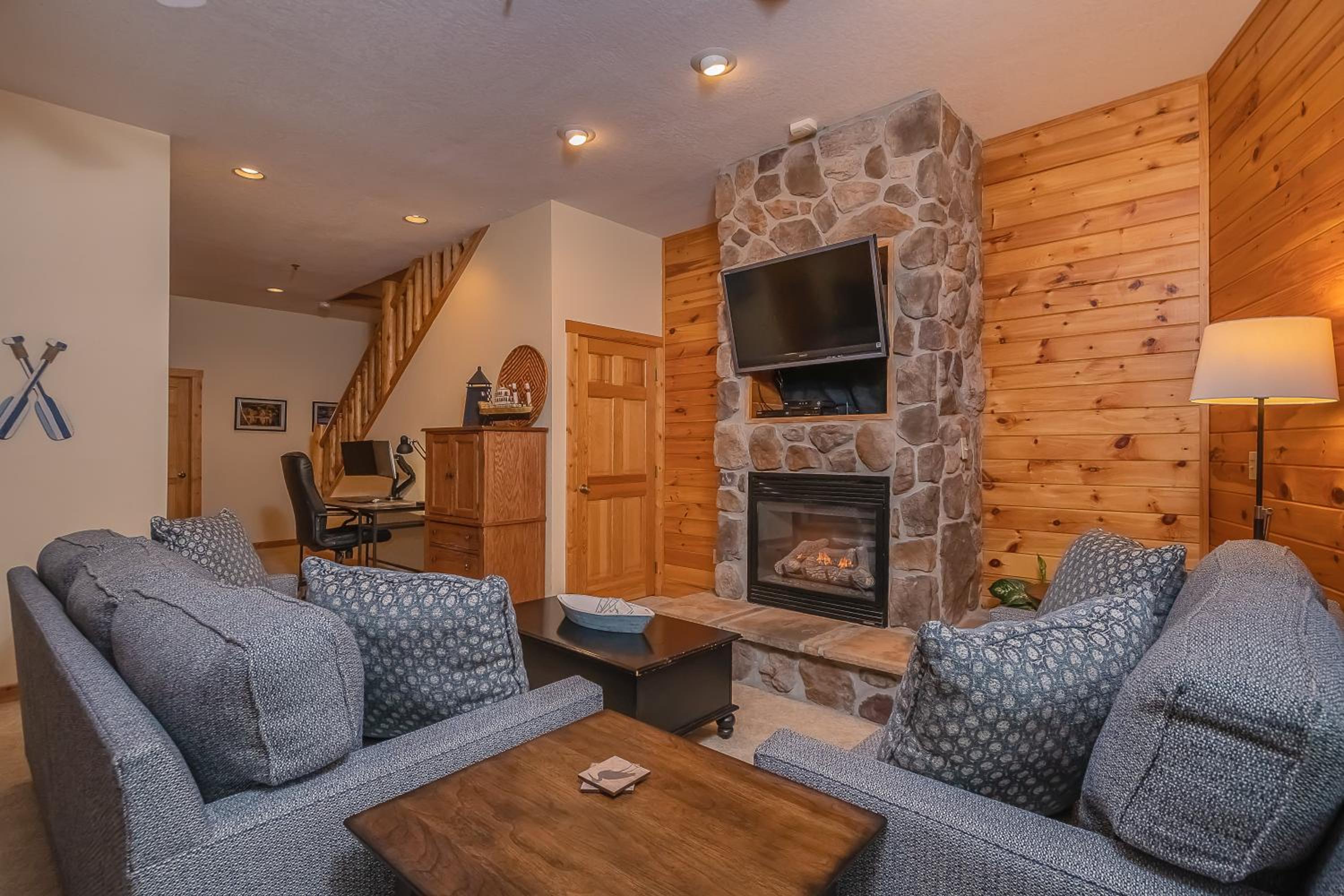 Photo 34