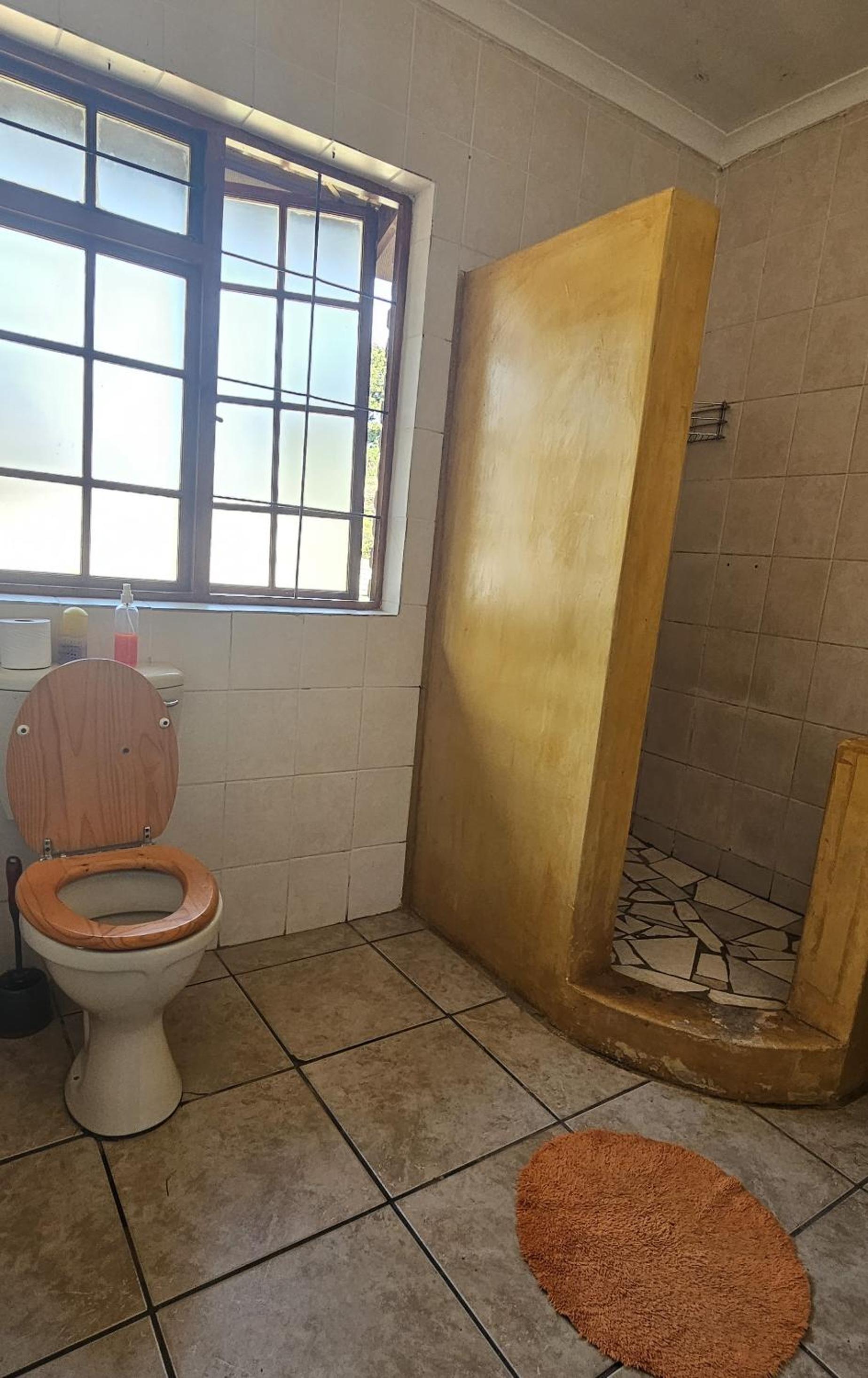 Old Vic Travellers Inn Nelspruit