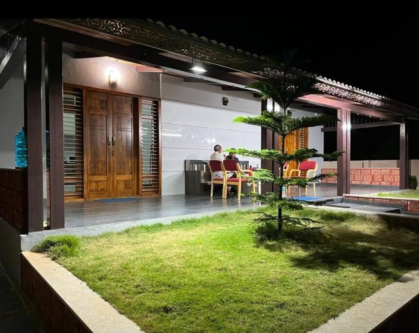 Saanvi's - Holiday Home view 5