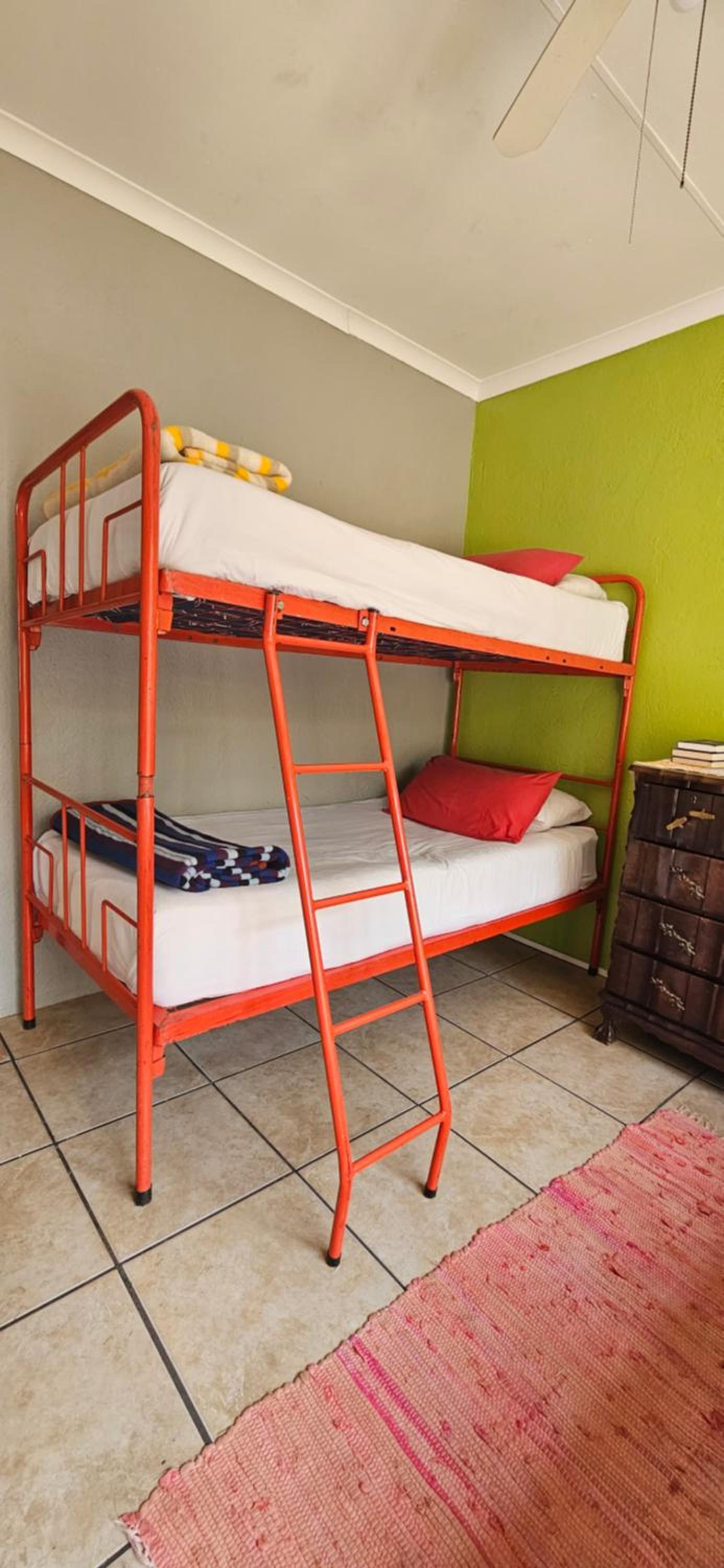 Old Vic Travellers Inn Nelspruit
