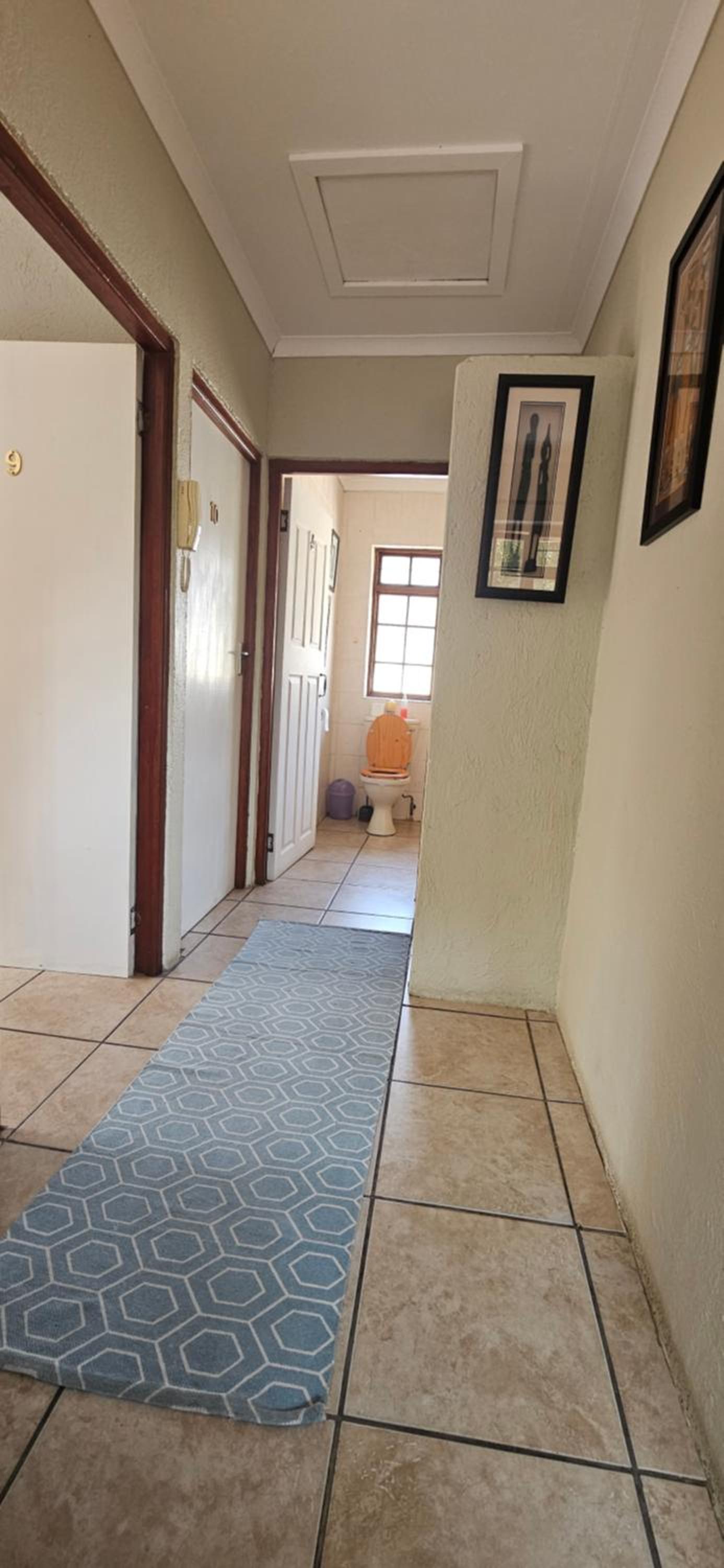 Old Vic Travellers Inn Nelspruit