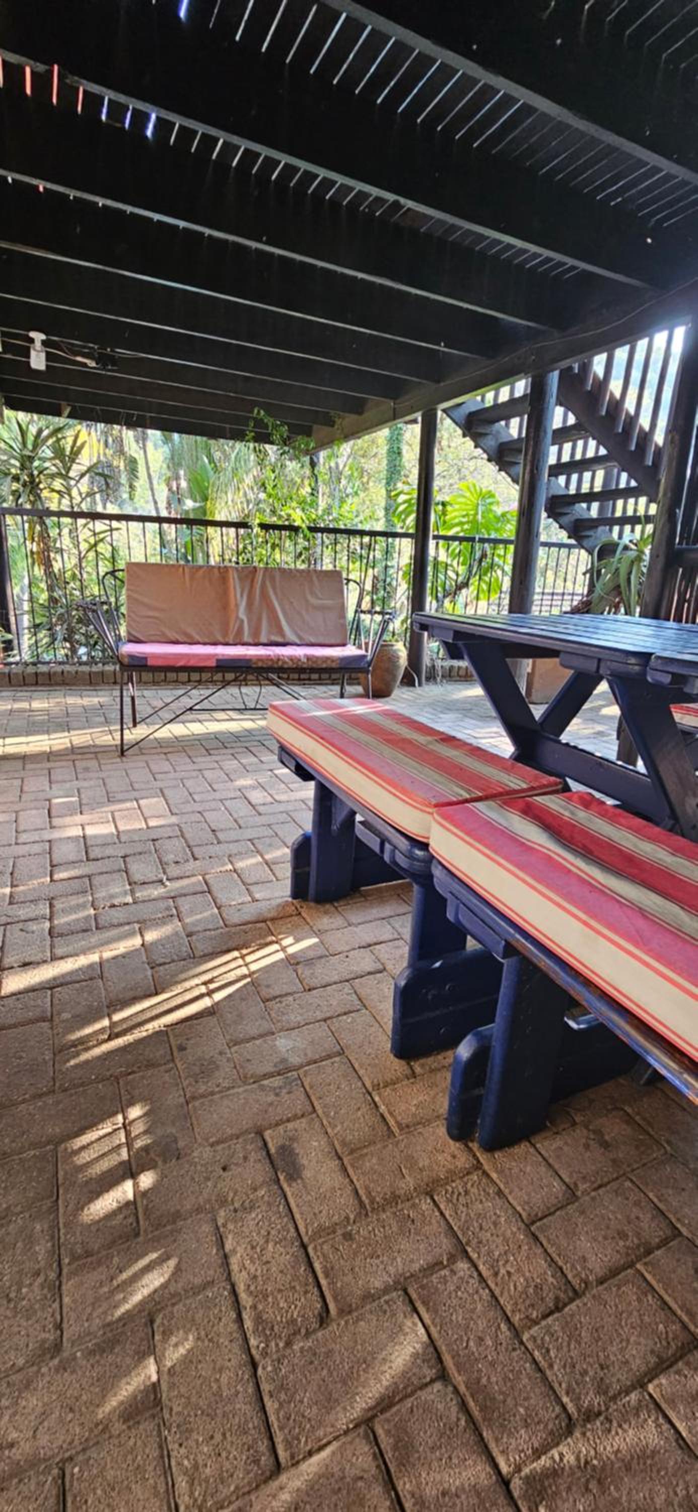 Old Vic Travellers Inn Nelspruit