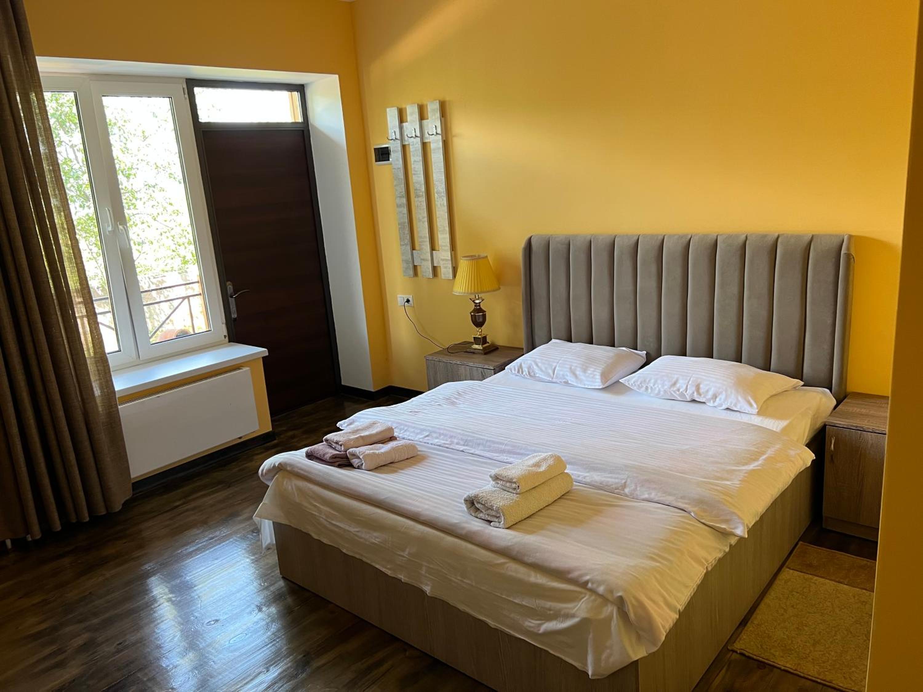 Balkonchik GuestHouse