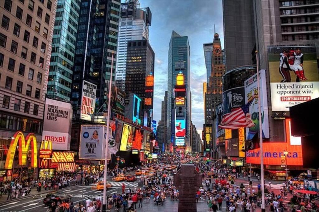 SWJ 5th - Perfect for Tourism: Near Train, Times Sq, Dining