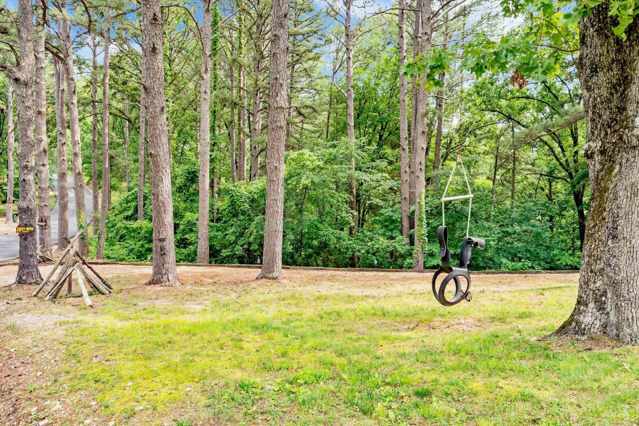 Persimmon Hollow with GameRoom