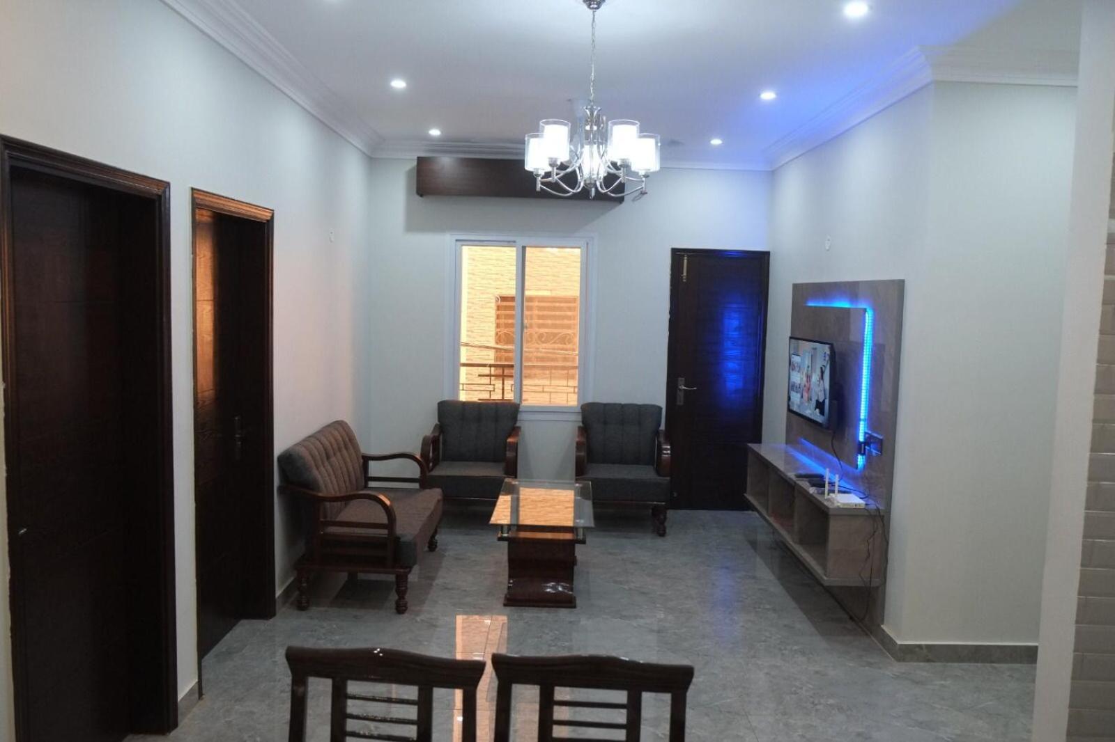 luxurious Family Apartment CP BERAR SOCIETY NEAR DHORAJEE view 2