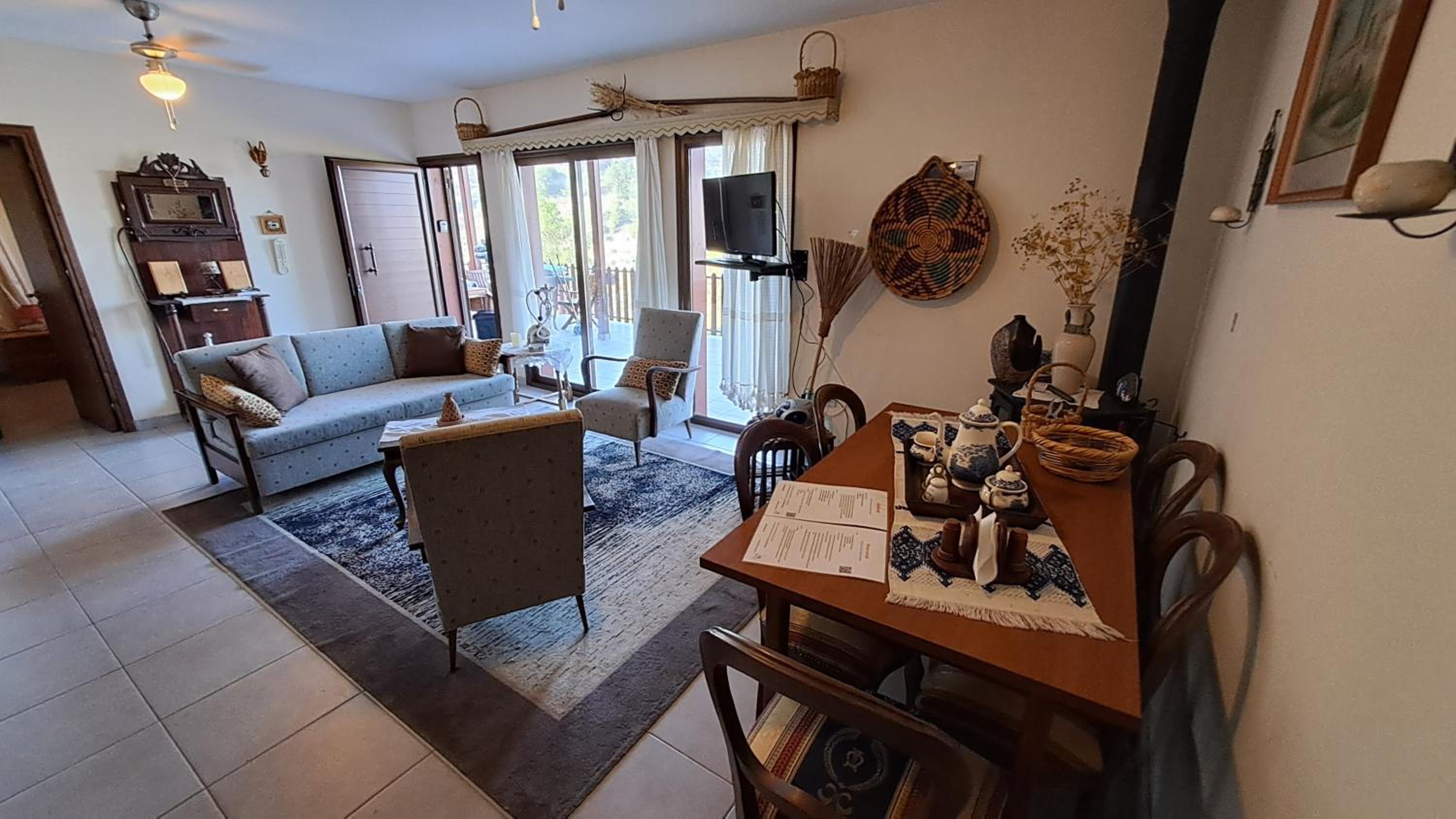 Mountain View 2BR House with Garden & Free Parking Ioannis Ylation Saranti