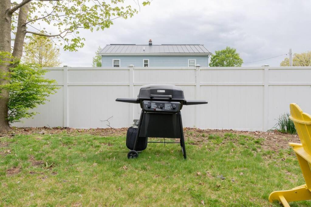 Kingston Vacations - Double The Fun II Two Houses and fire pit in shared yard - Property Image 73