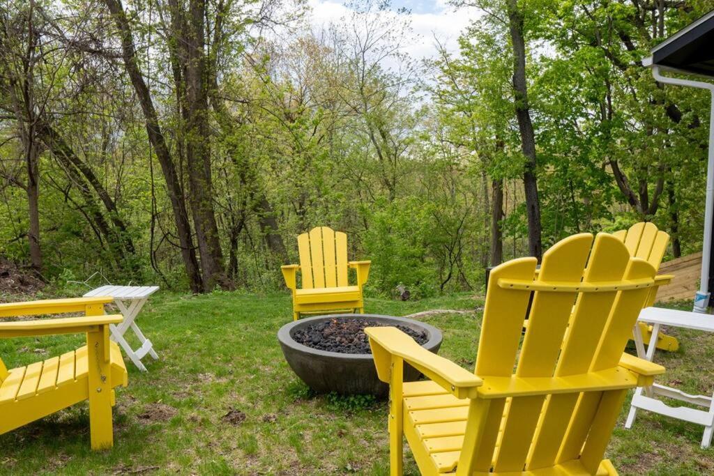 Kingston Vacations - Double The Fun II Two Houses and fire pit in shared yard - Property Image 32