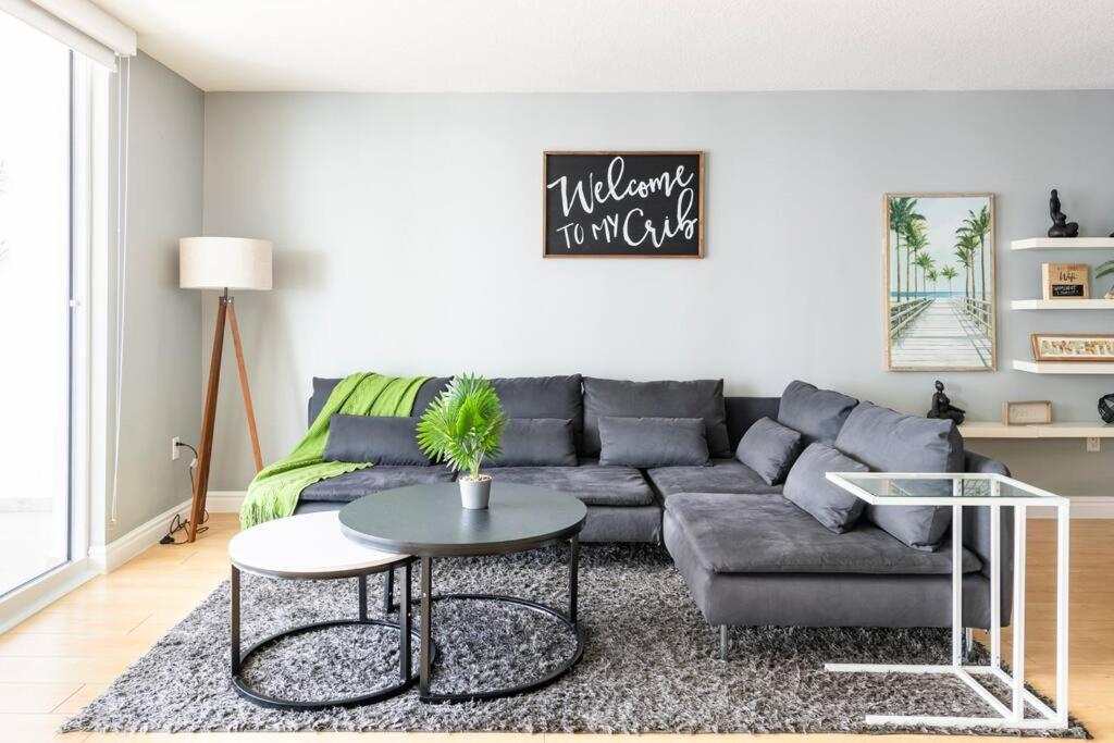 Brickell Center w/City & Bay View + FREE Parking!