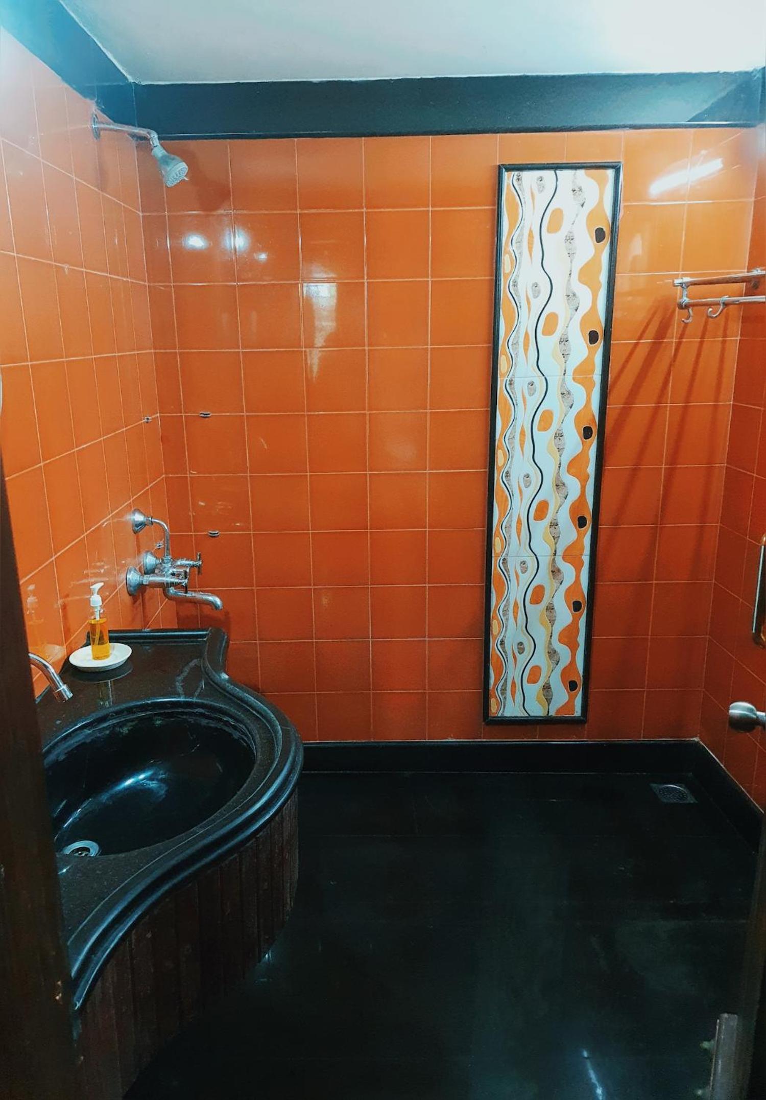 Beautiful Beach Front Villa - Beach Castle Homestay