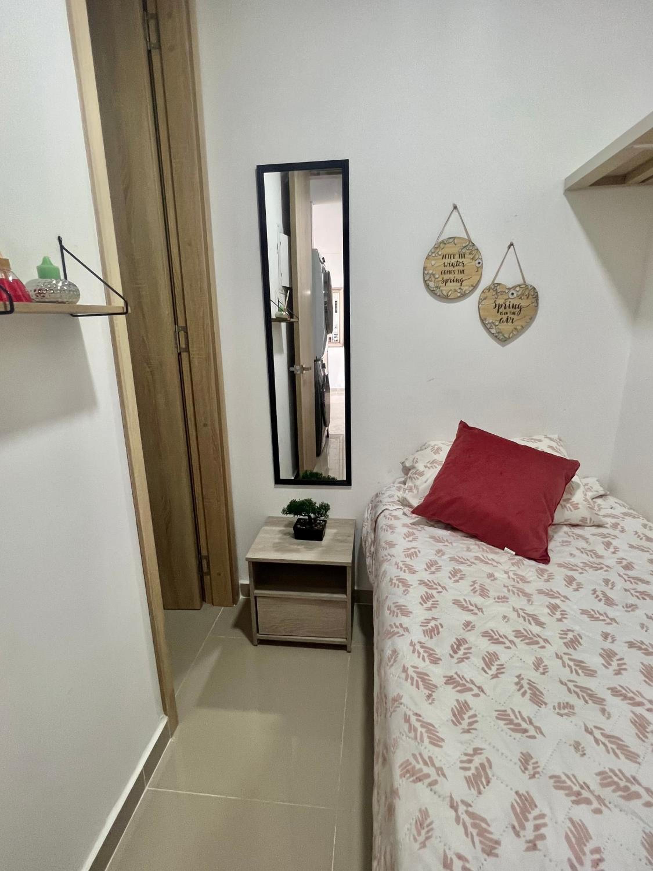 Apartamento Moderno y lujoso con vista al mar Piso 1903 - cerca a ciudad amurallada