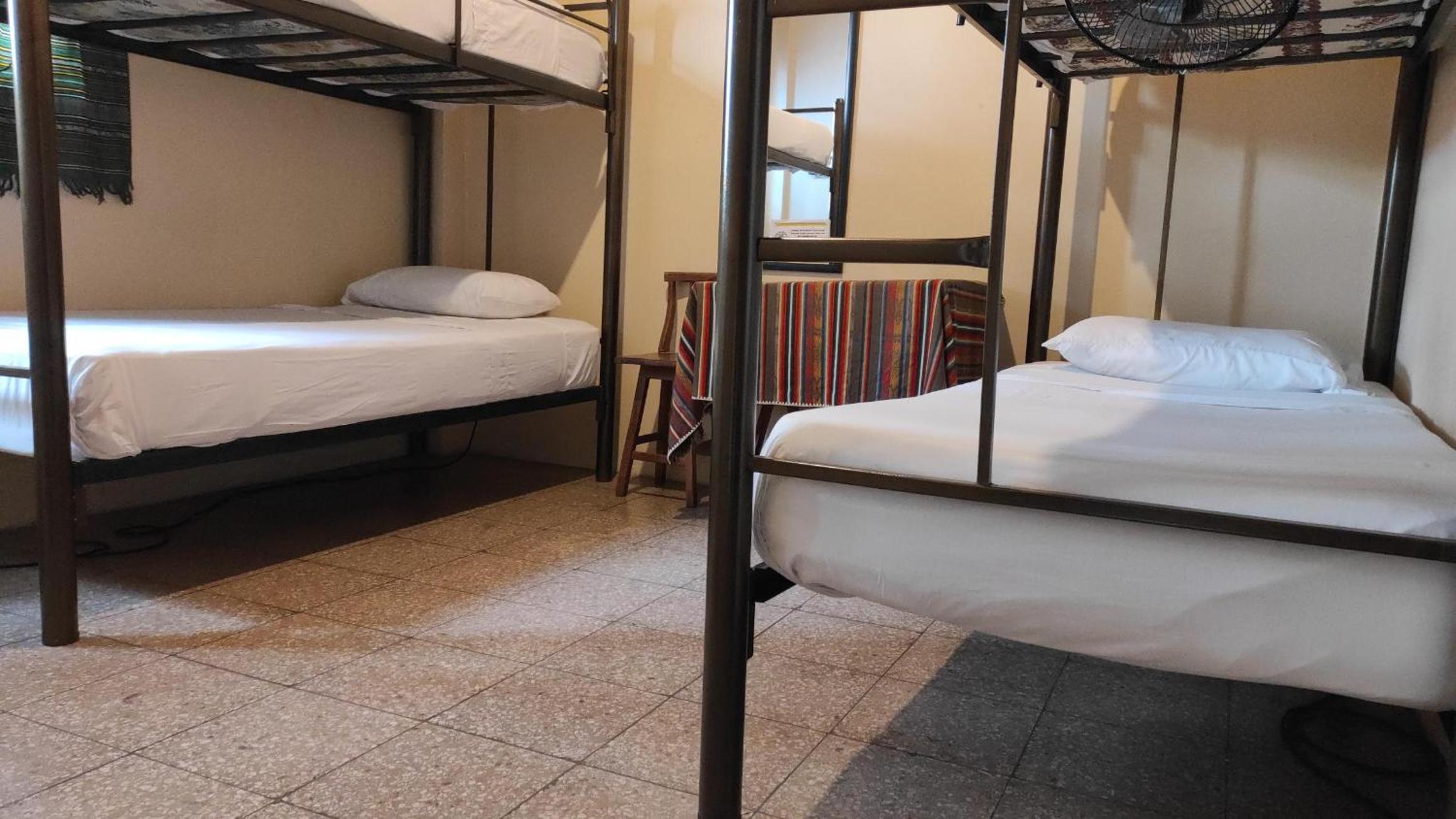 Dreamkapture Hostel close to the airport and bus terminal