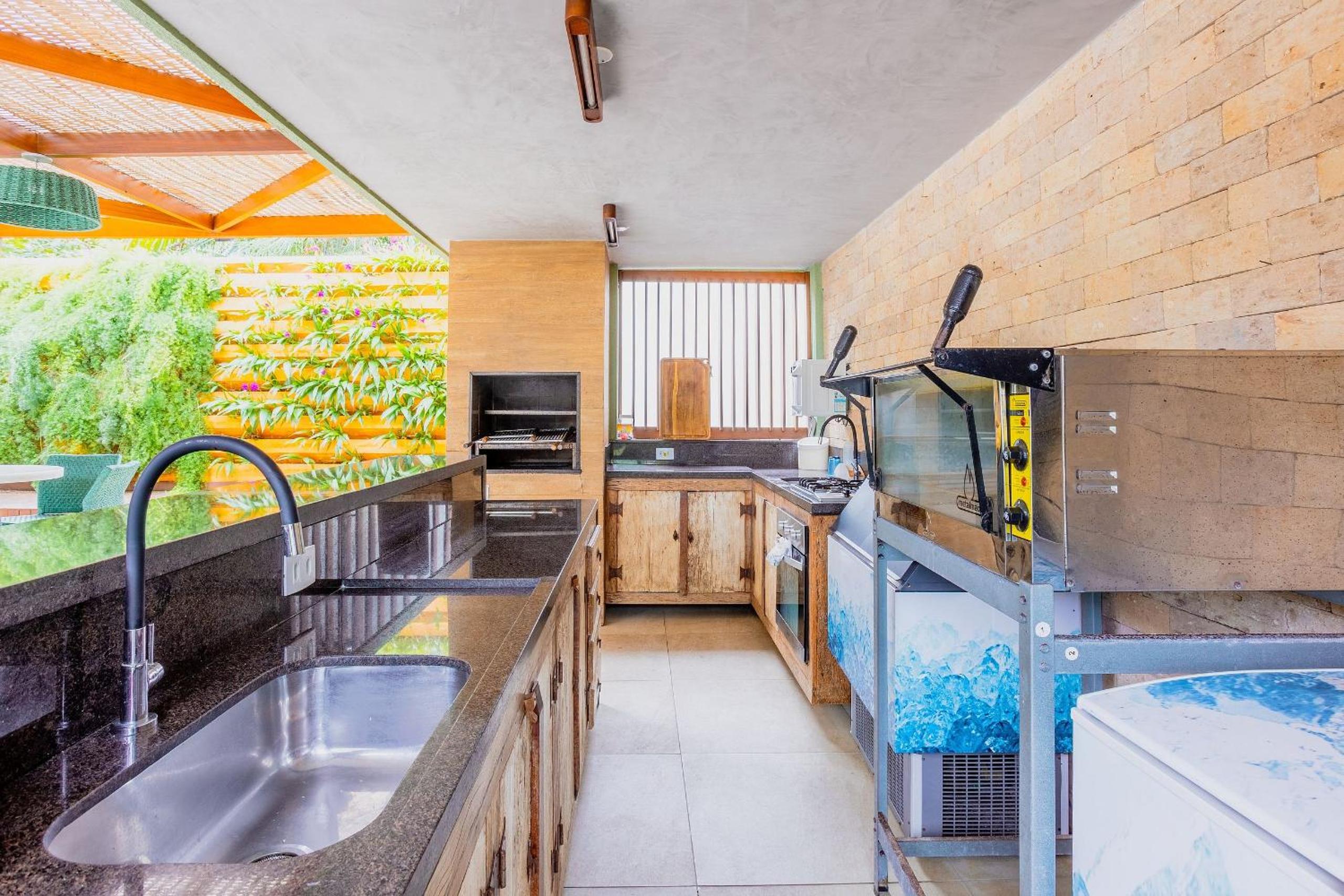 IT22 Beautiful Apt 3 Bedrooms by the Sea