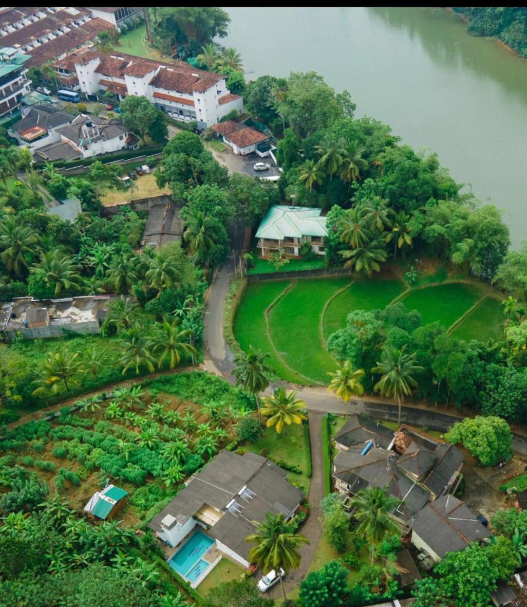 Surveyor's Residence Bungalow