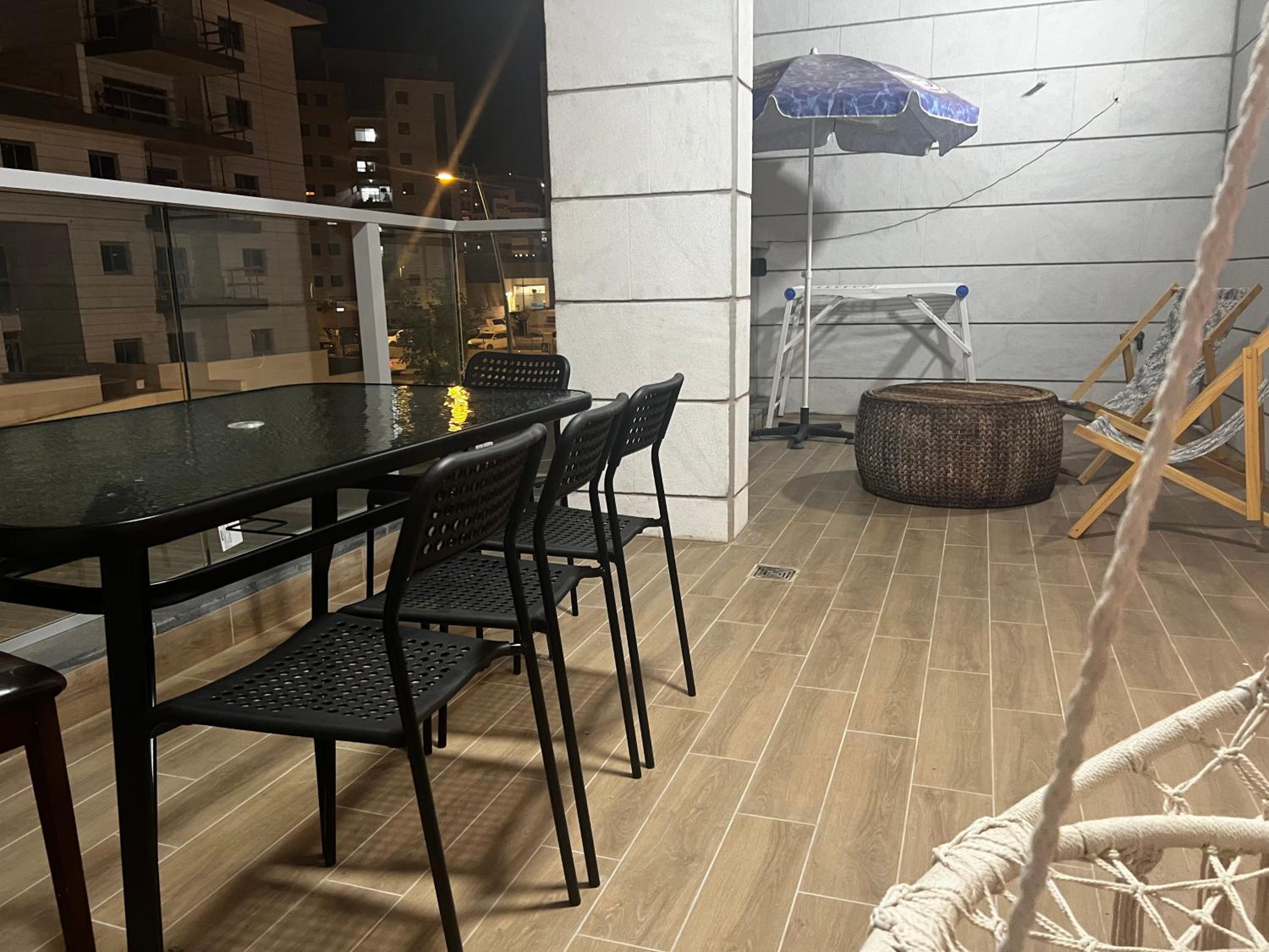 New apt with a big balcony at karmei gat, photo 12