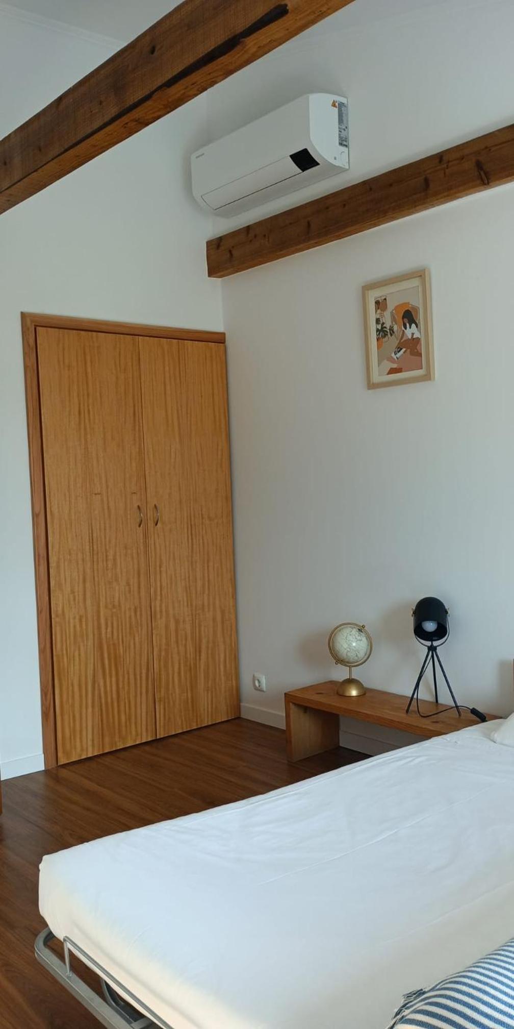 Porto Pim Guest House