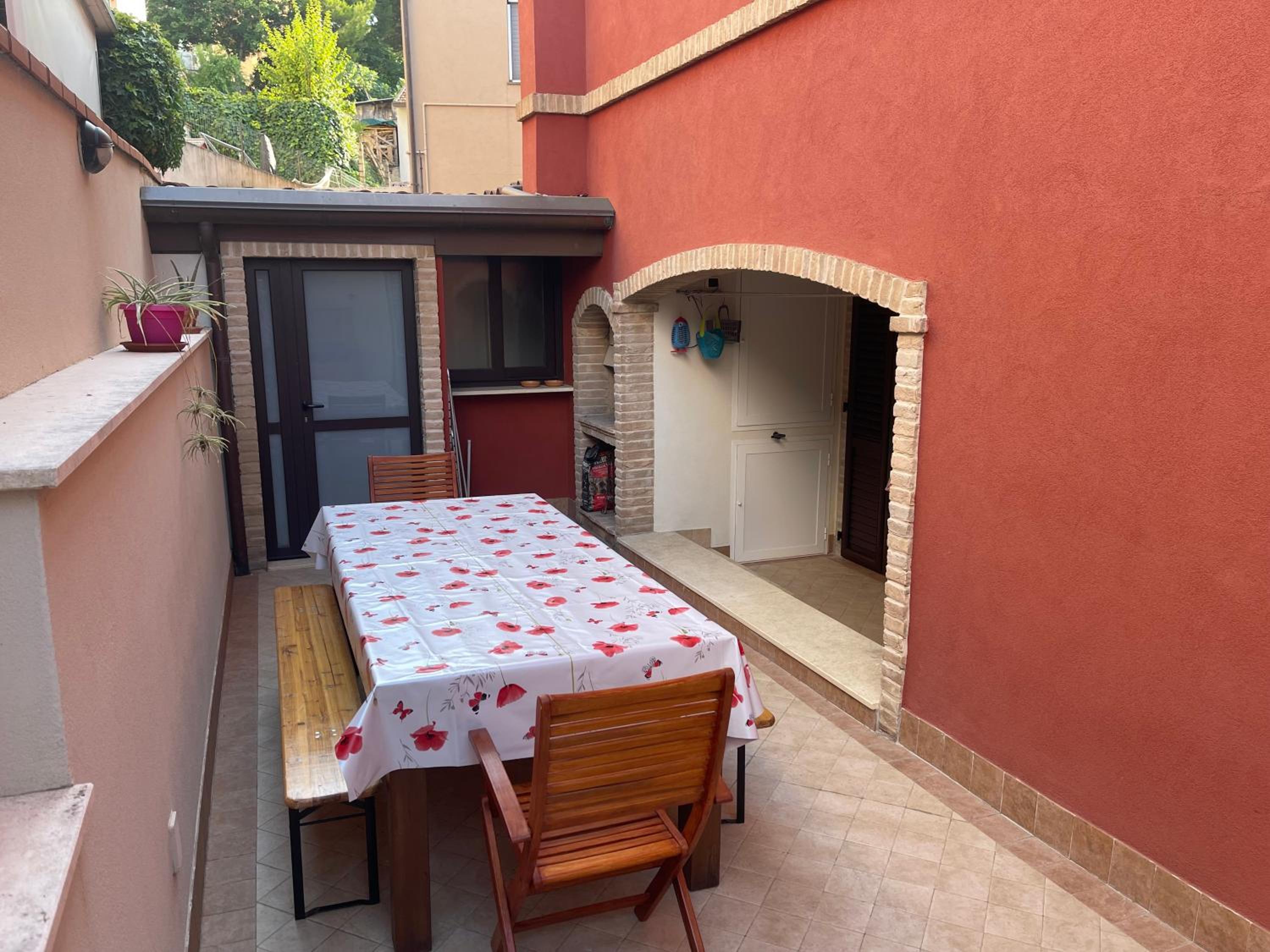 CASA ROSSA CASTELFIDARDO view 4