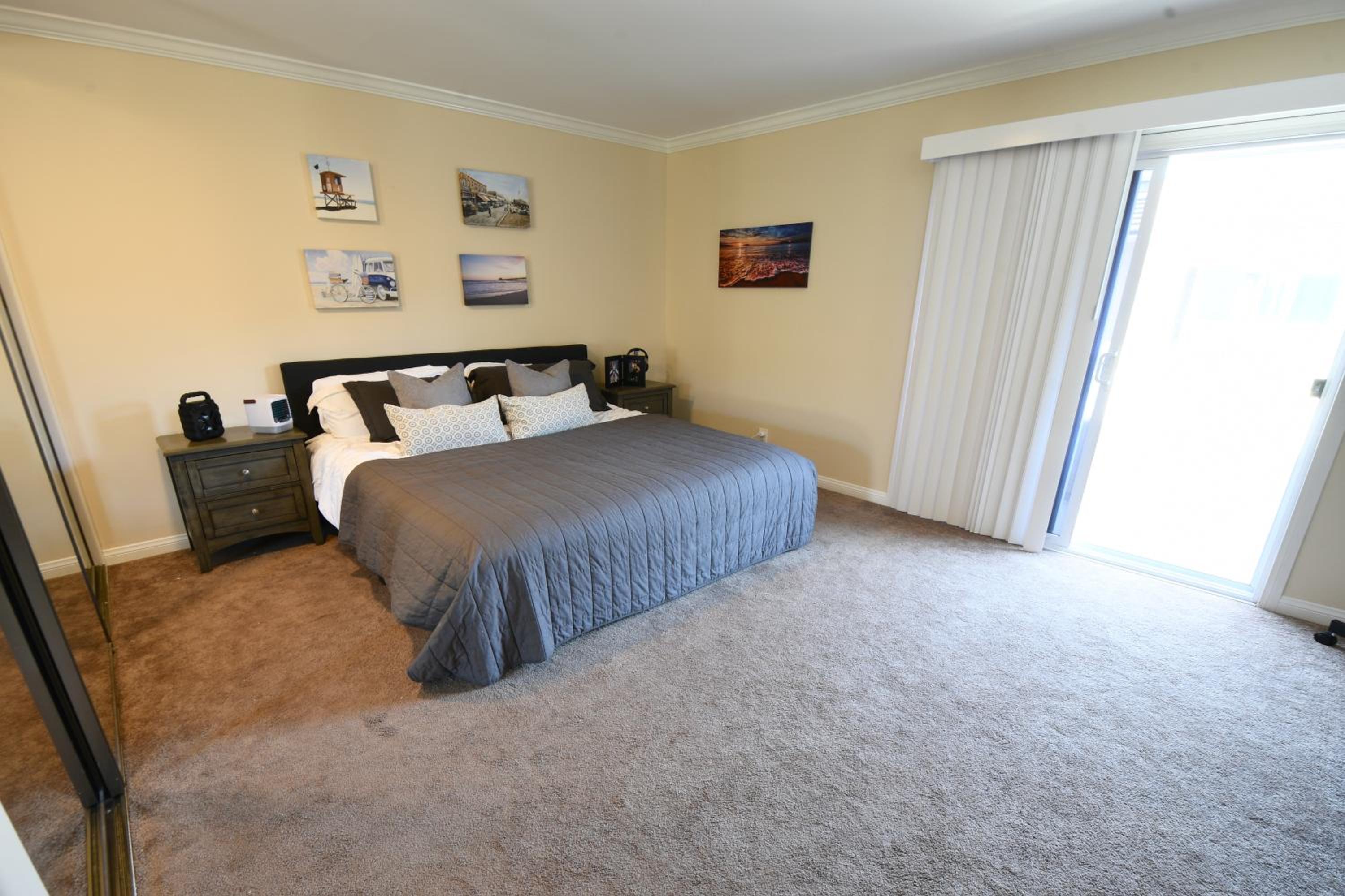 Newport Beach Getaway - Property Image 9