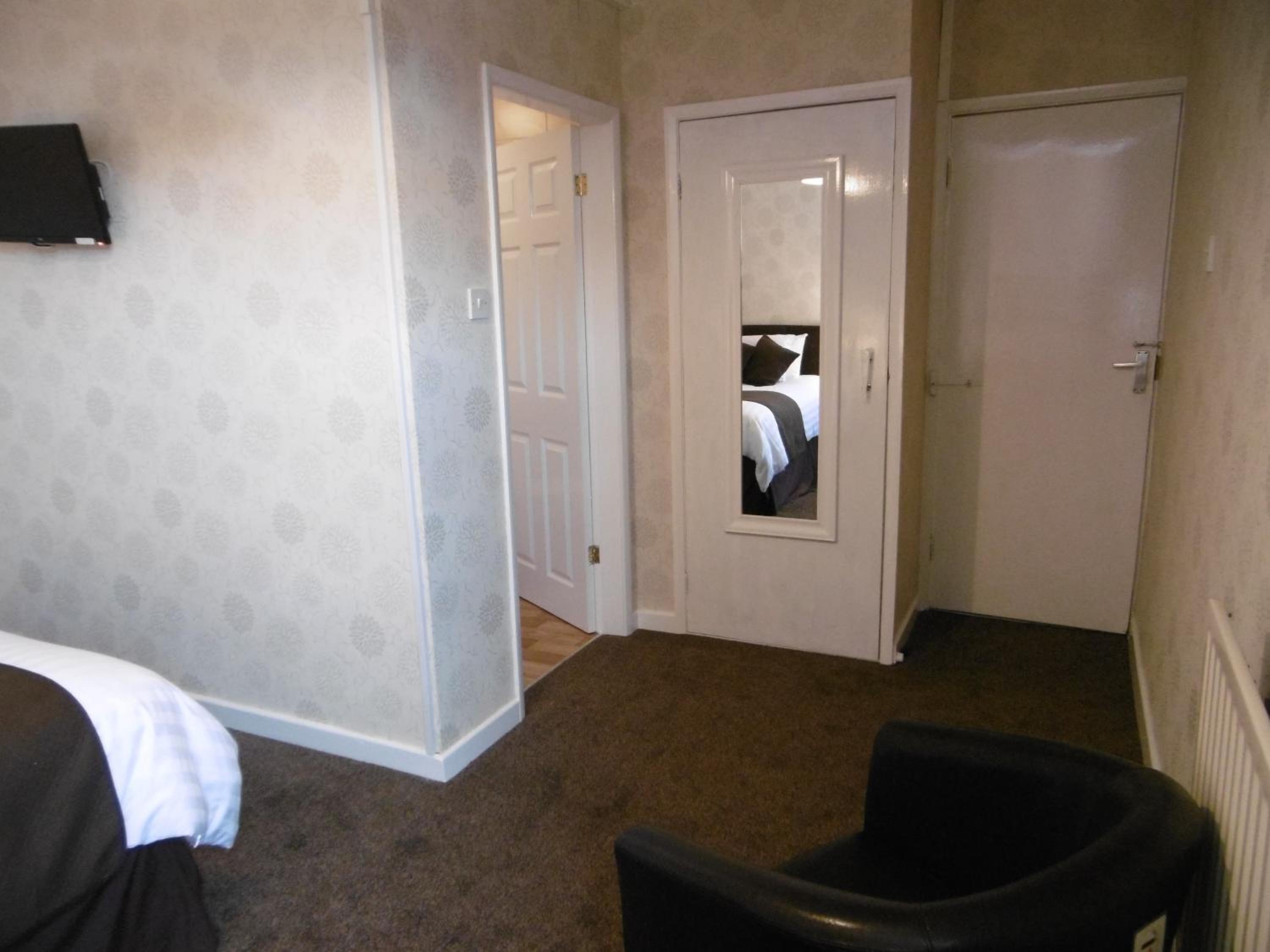 Woodthorpe Hotel