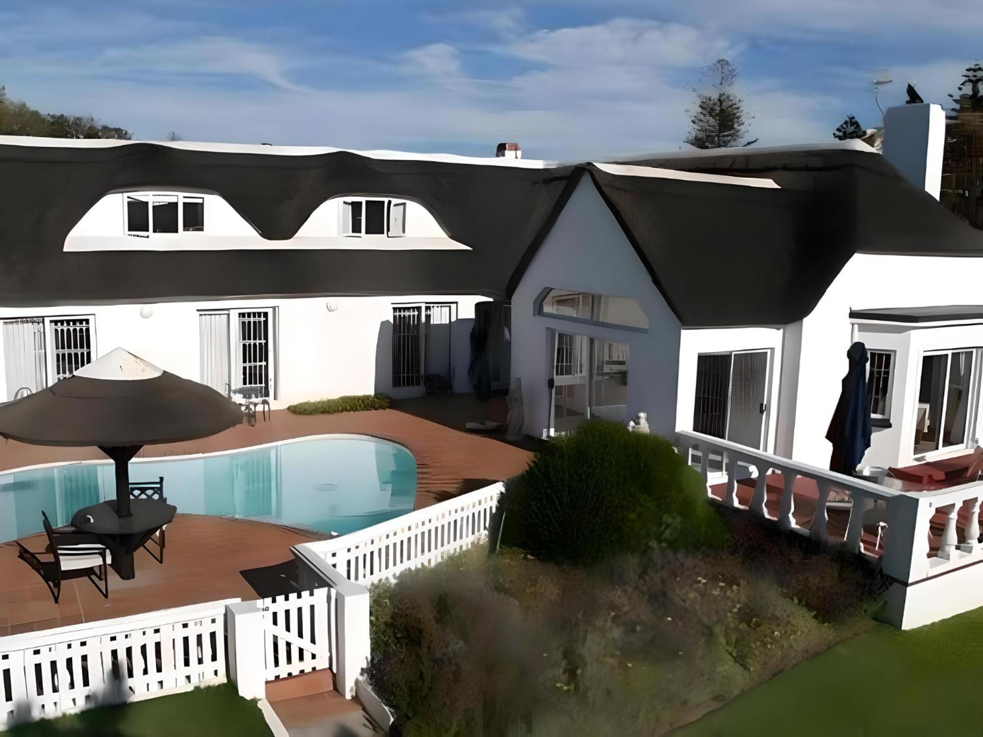 Lagoon Lodge