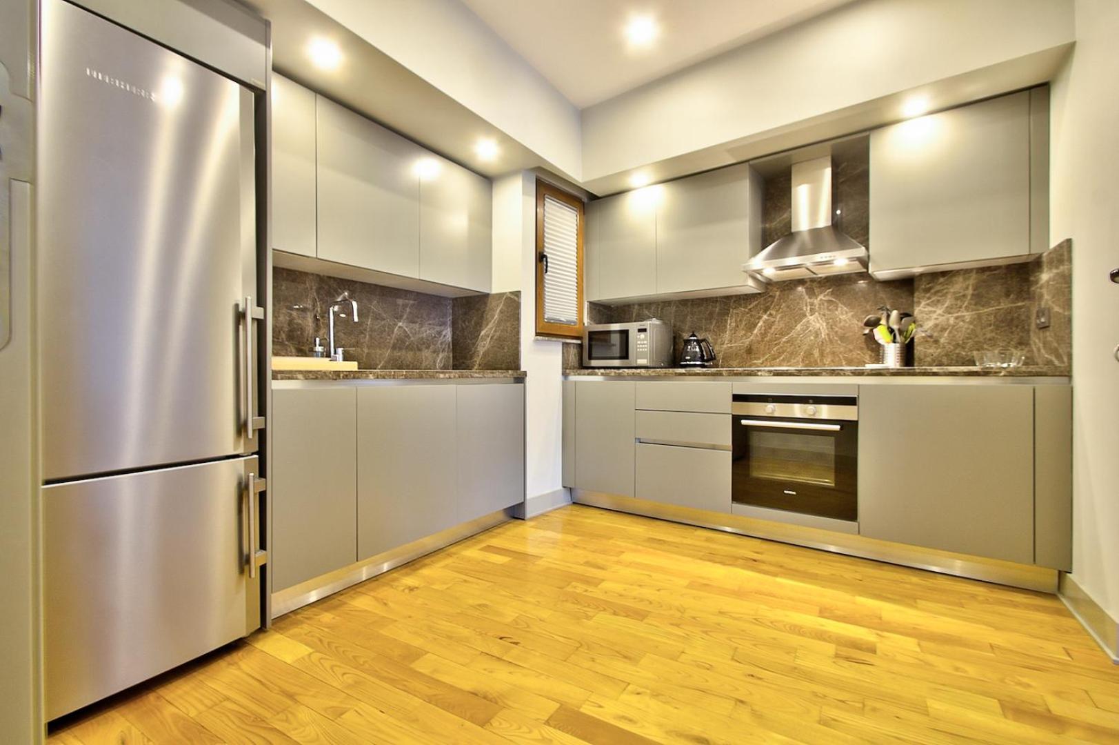 New Build with Modern Amenities and Balcony