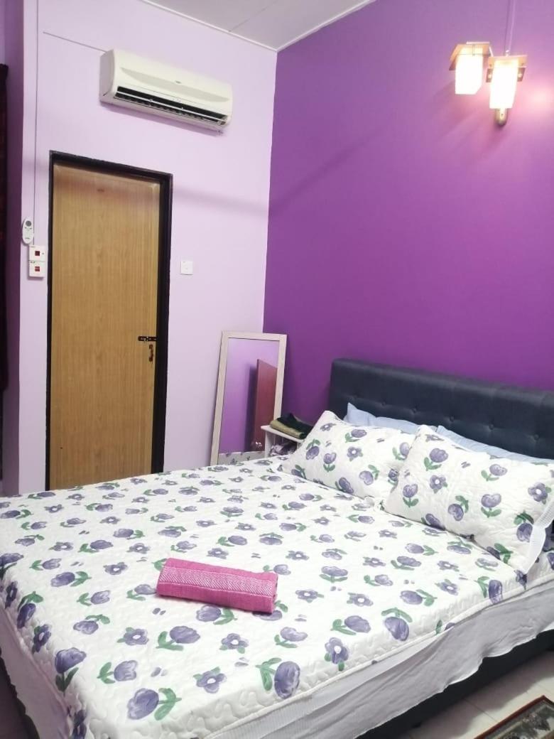 Iman Guesthouse