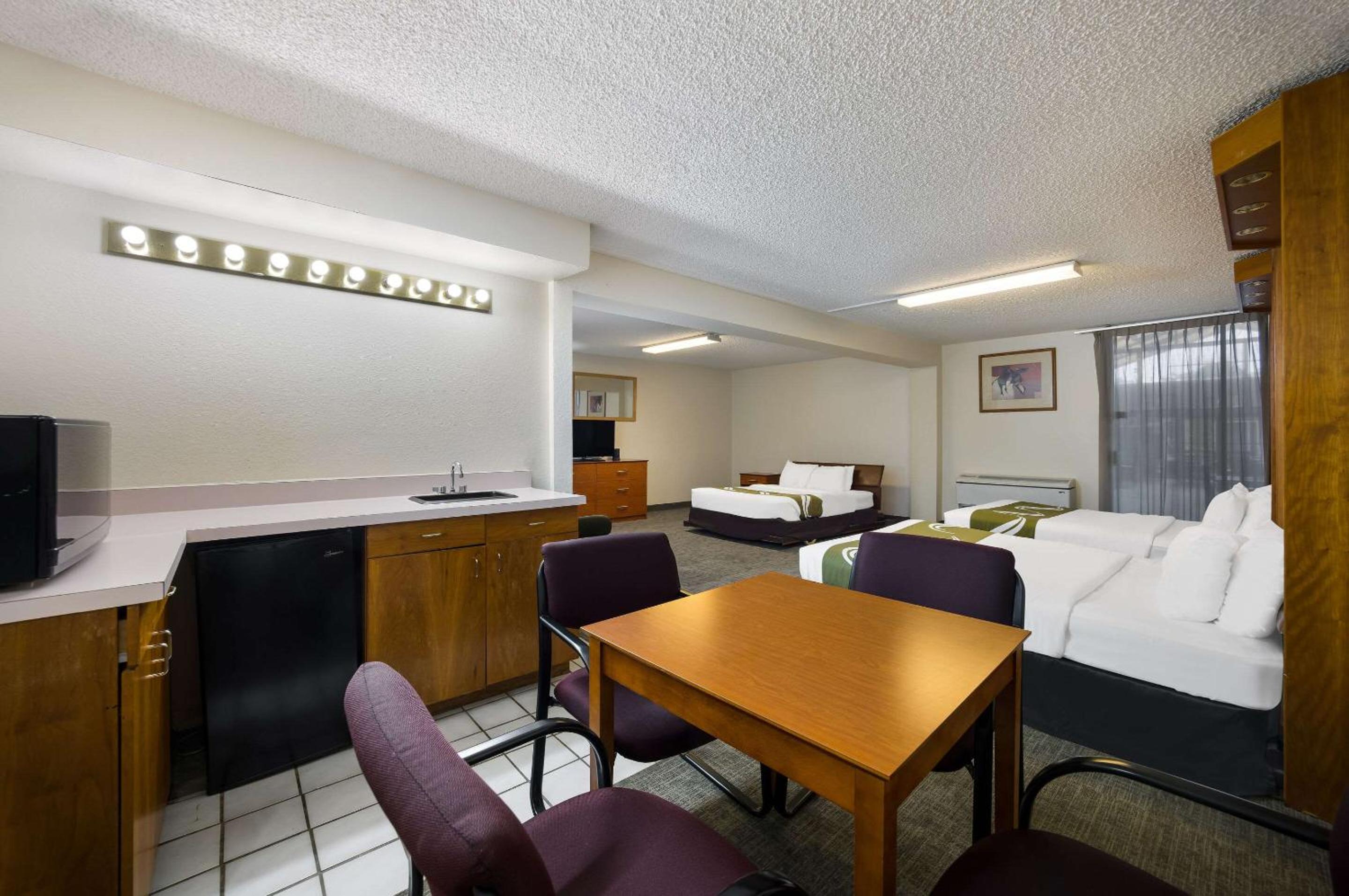 Canon City Vacations - Quality Inn  Suites Canon City - Property Image 5