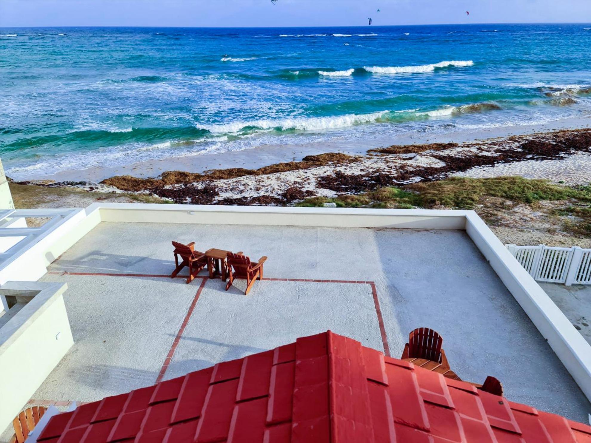 Beautiful Seaside 2BR Apartments