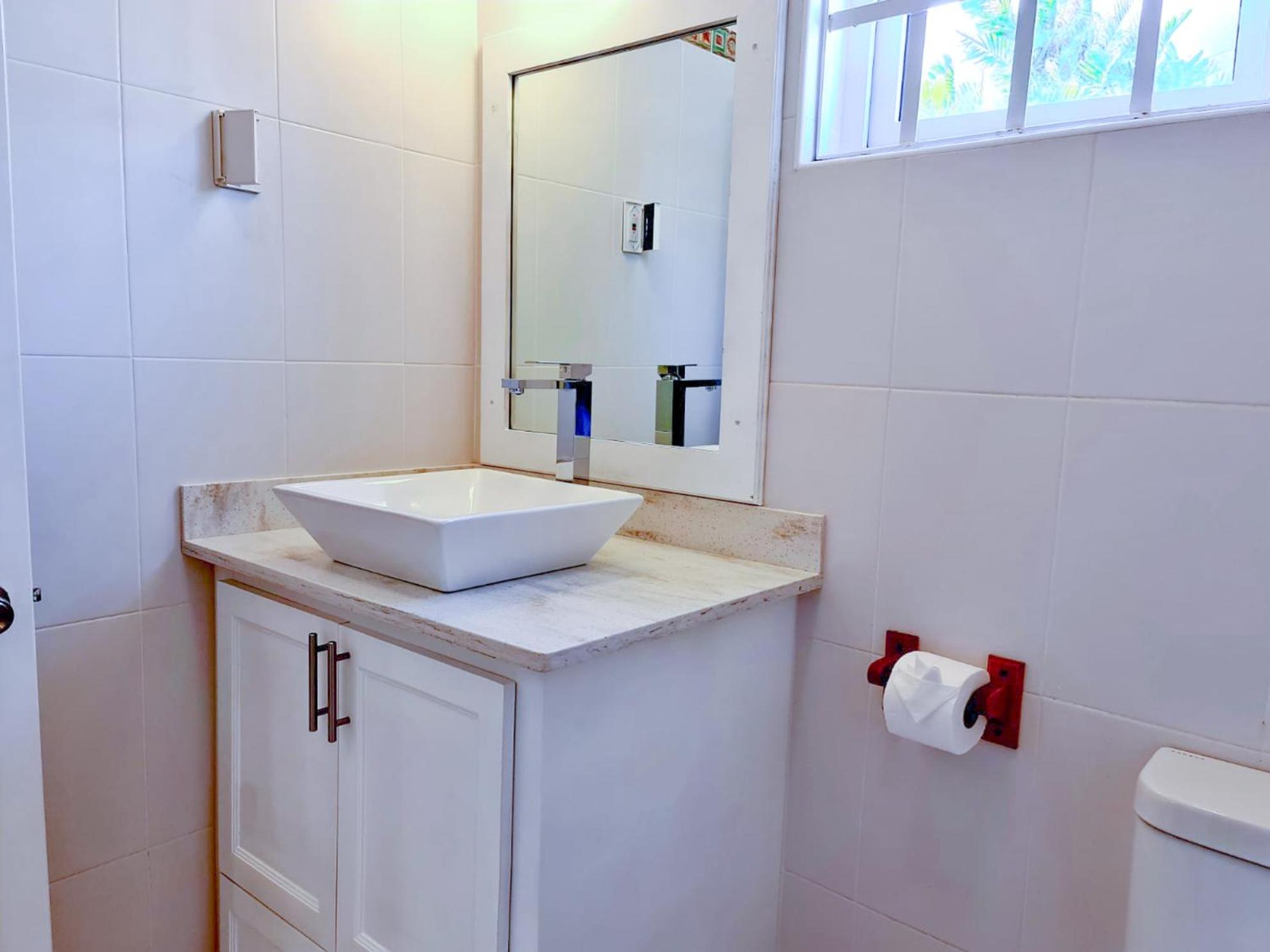 Beautiful Seaside 2BR Apartments