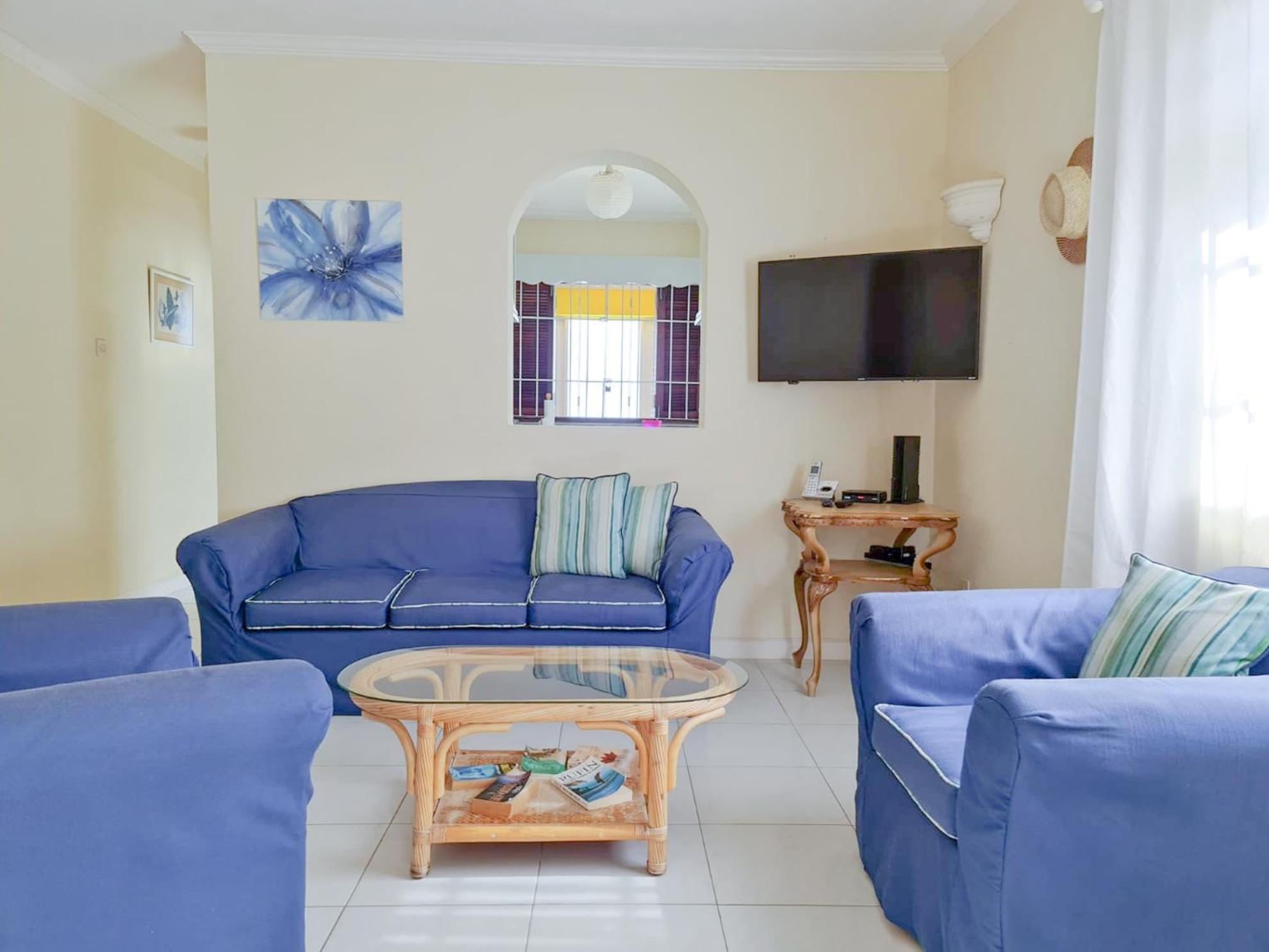 Beautiful Seaside 2BR Apartments