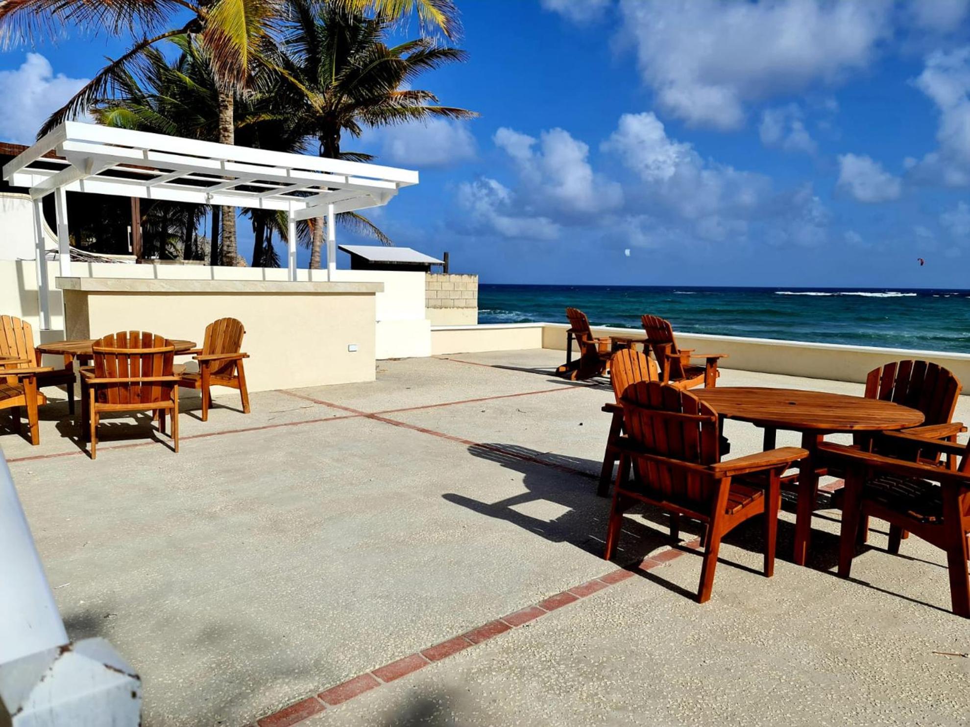Beautiful Seaside 2BR Apartments