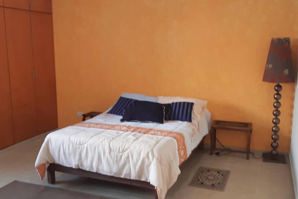 Espaciosa residencia con paraiso incluido