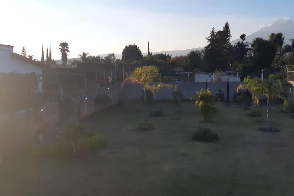 Espaciosa residencia con paraiso incluido