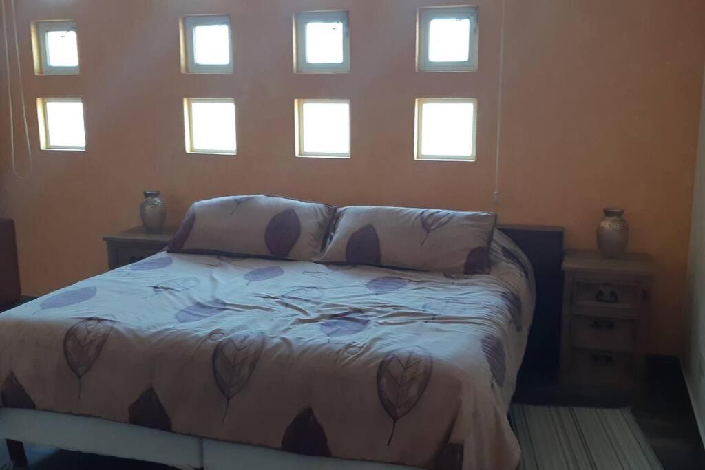 Espaciosa residencia con paraiso incluido