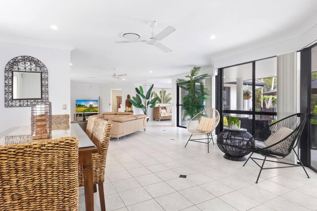 Luxury Beachfront home in Hervey Bay