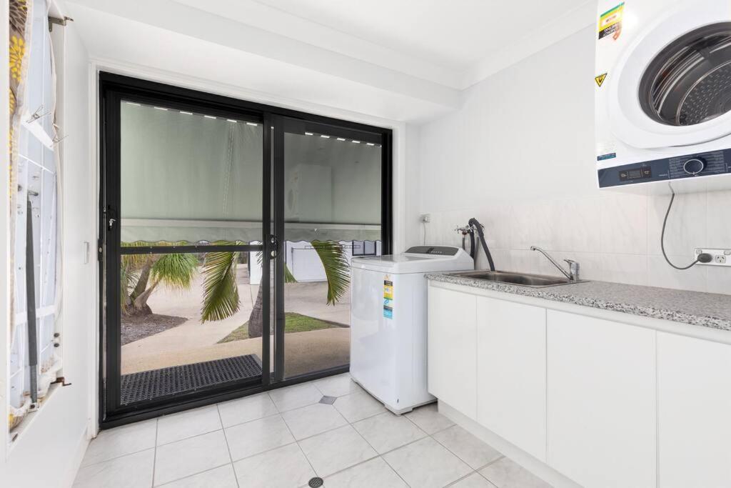 Luxury Beachfront home in Hervey Bay