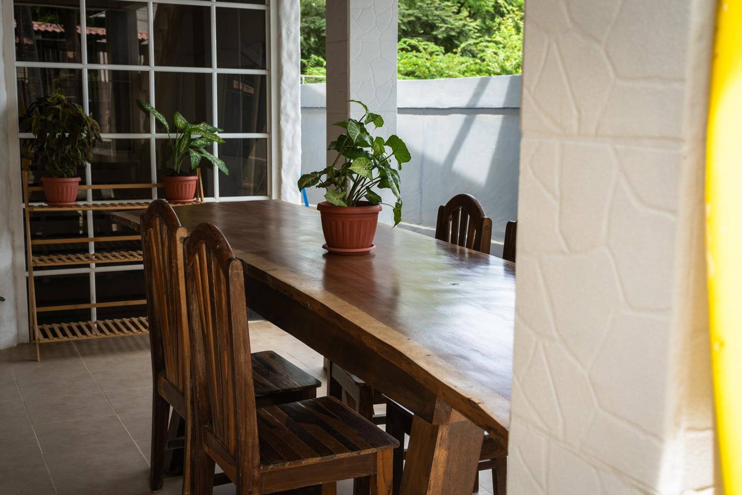 Mai Ke Kai Surf House