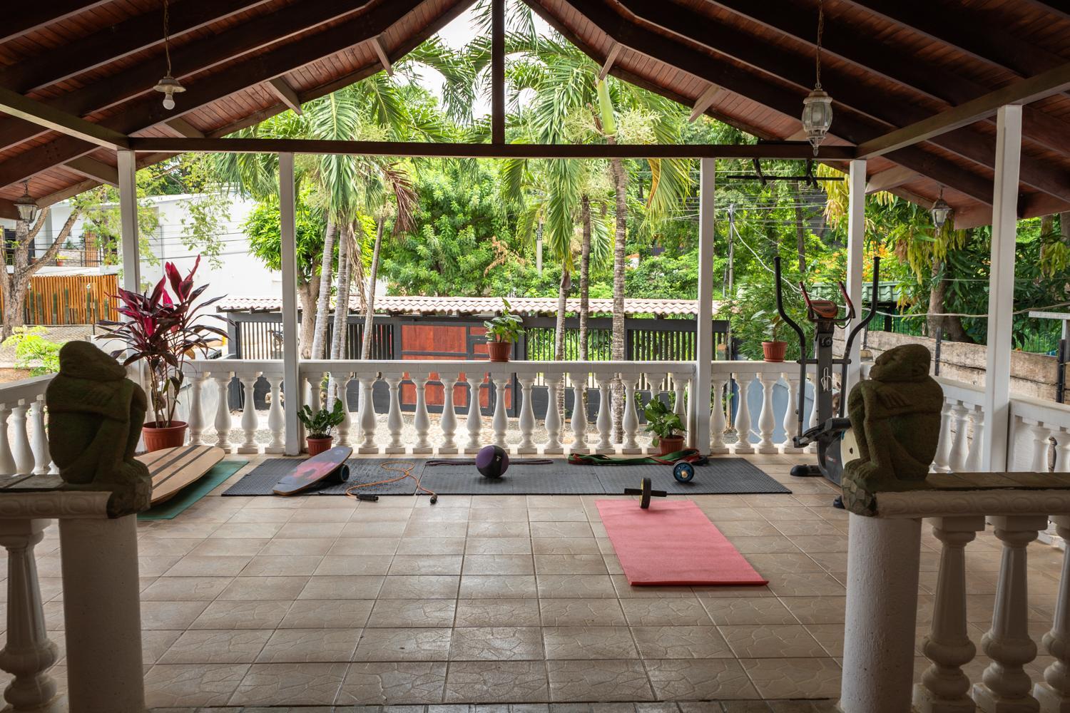 Mai Ke Kai Surf House