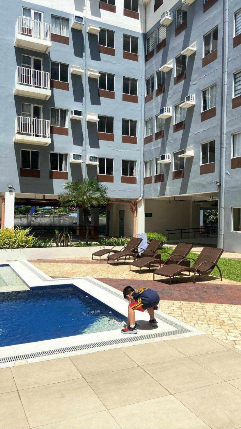 Amaia Steps Condominium Studio -across Ayala Mall Capitol Central view 4