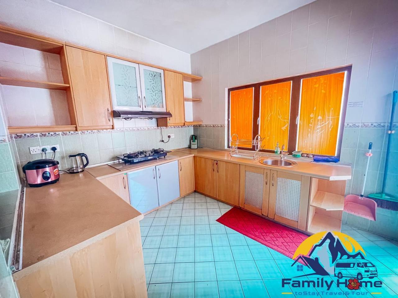 Marina Court KK City by Family Home to Stay photo 8