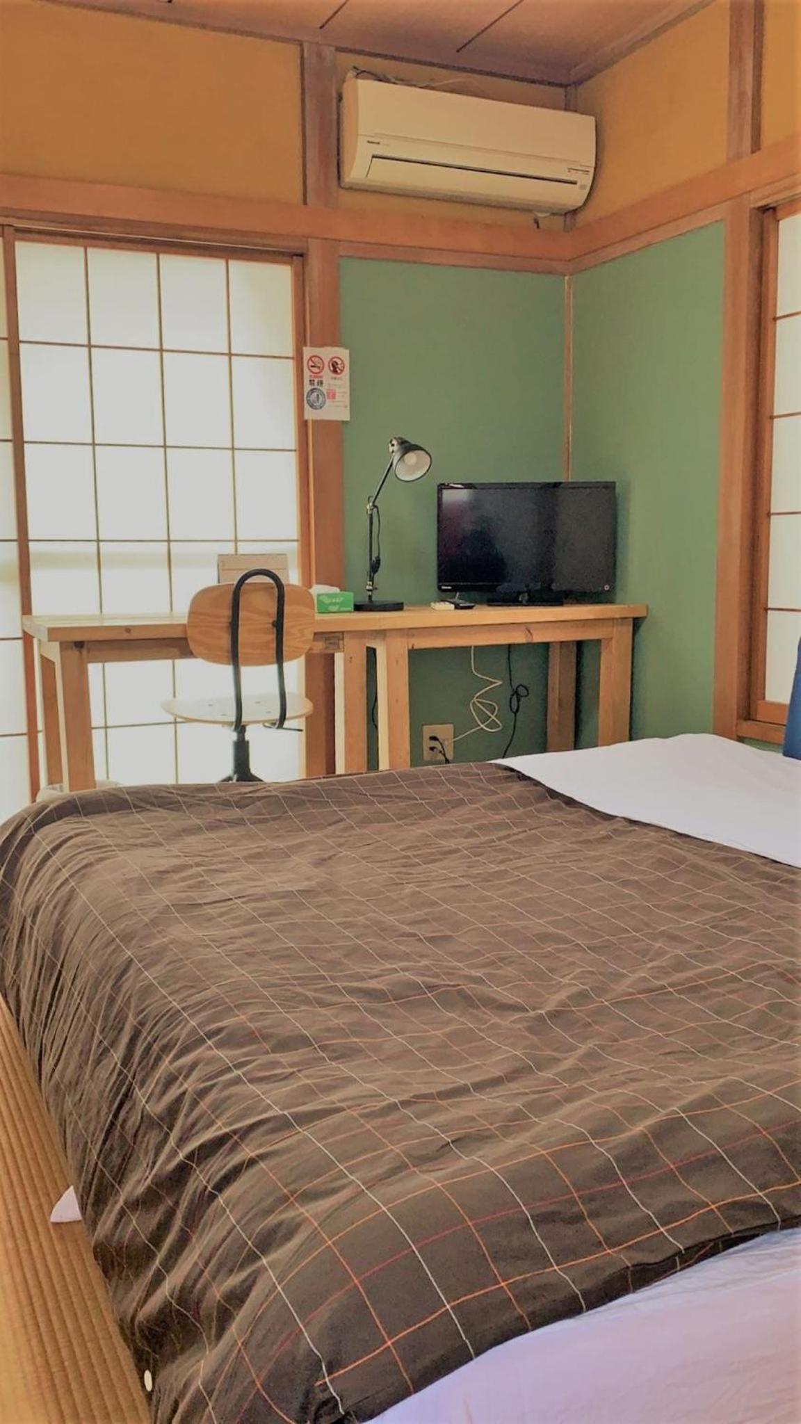 Photo 8
