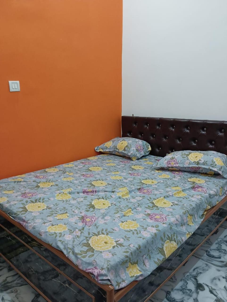 Lakshman Guest House