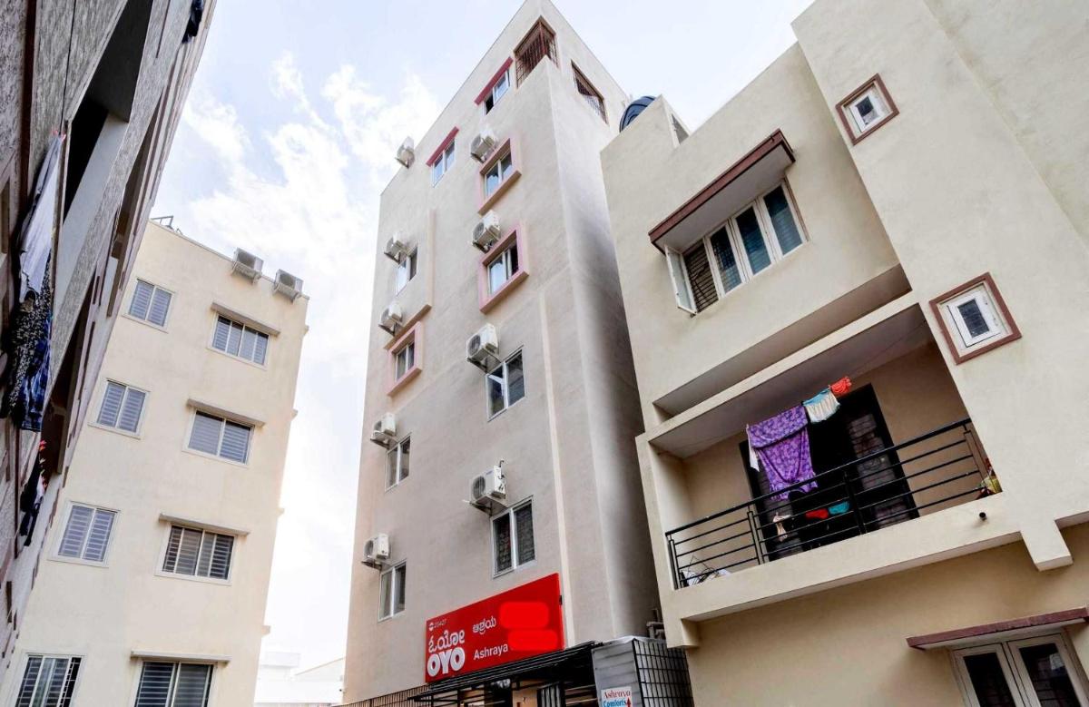 Super OYO Flagship 23427 Ashrey Stays