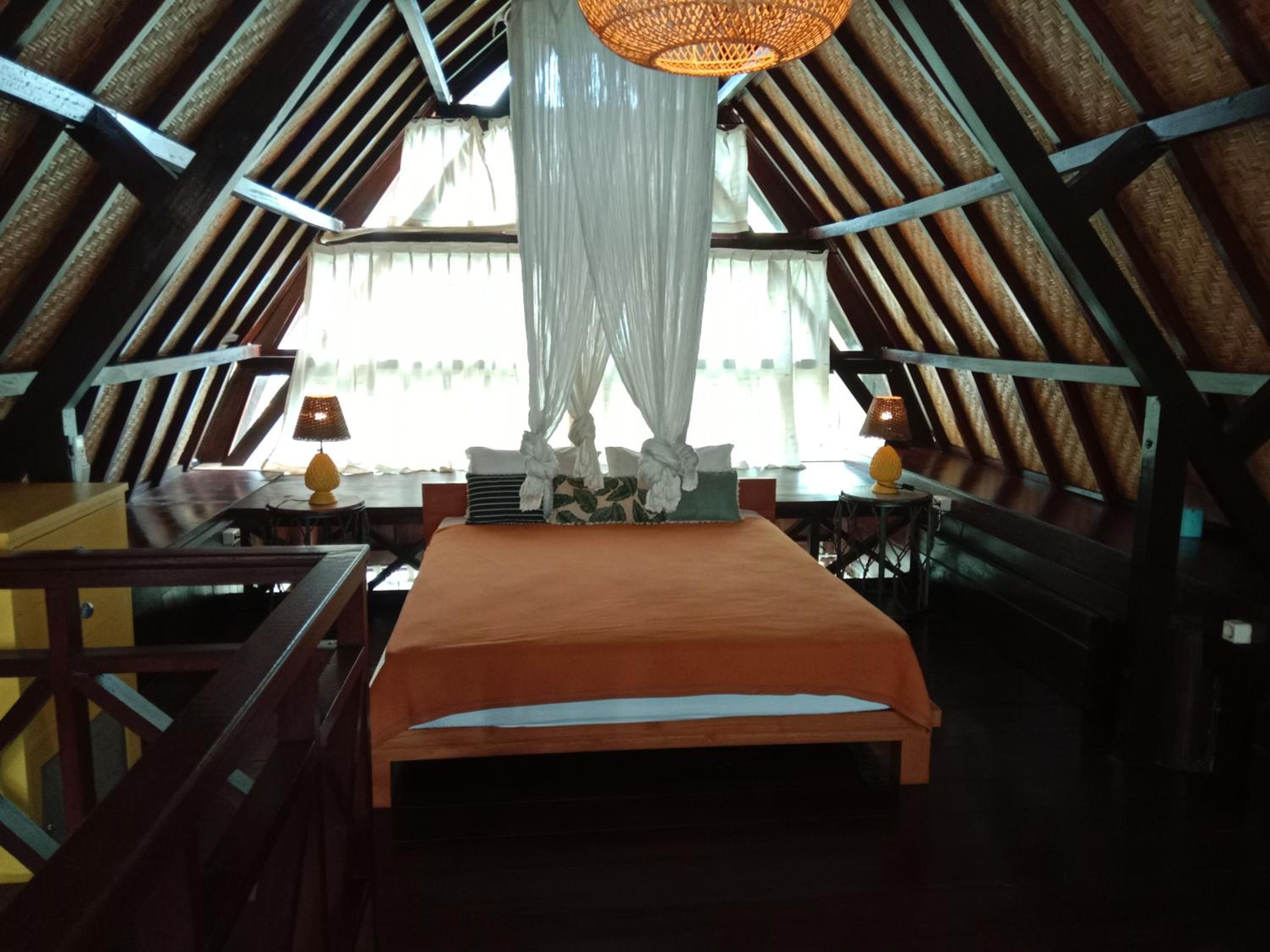 Photo 30